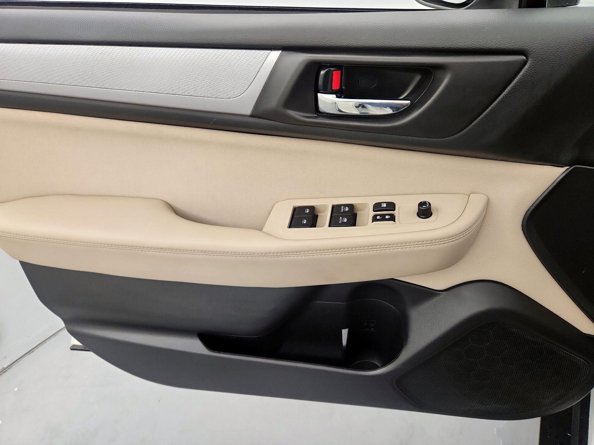 Thumbnail: 2019 Subaru Outback - 12