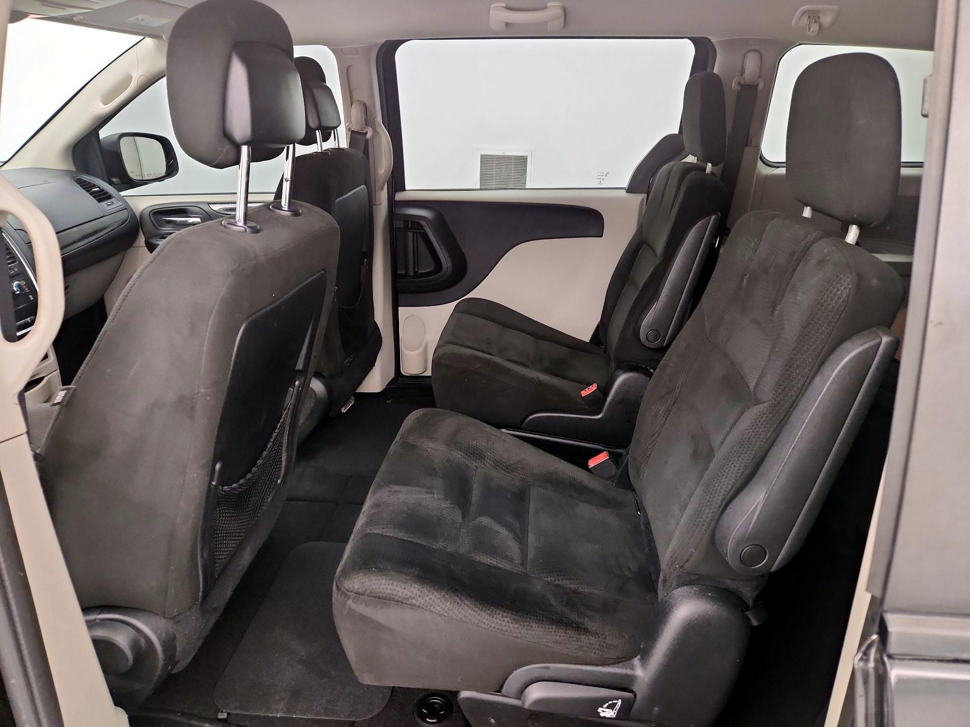 Thumbnail: 2015 Dodge Grand Caravan - 18