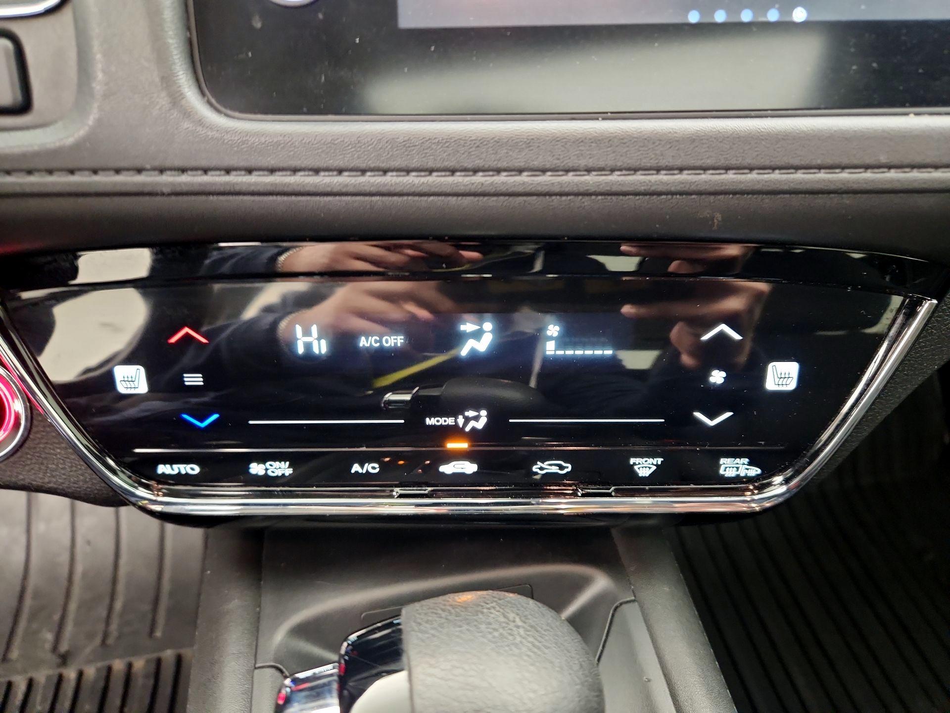 Thumbnail: 2019 Honda HR-V - 16