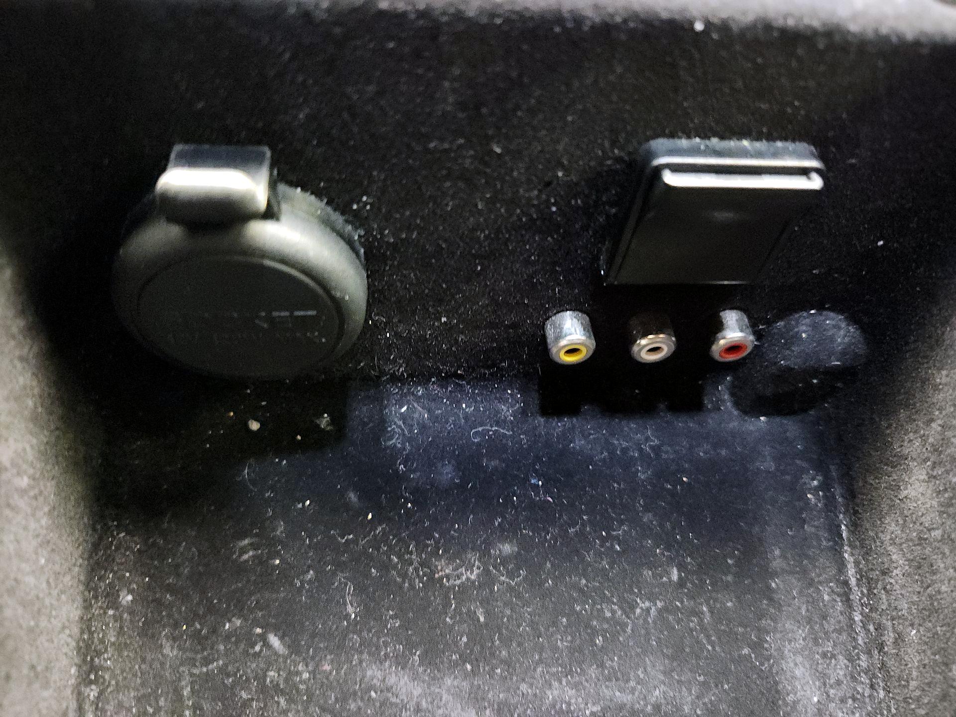 Thumbnail: 2020 Nissan Z - 18