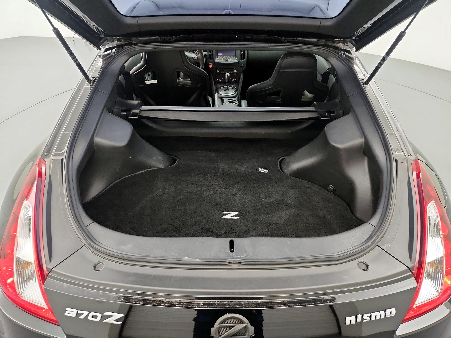 Thumbnail: 2020 Nissan Z - 19