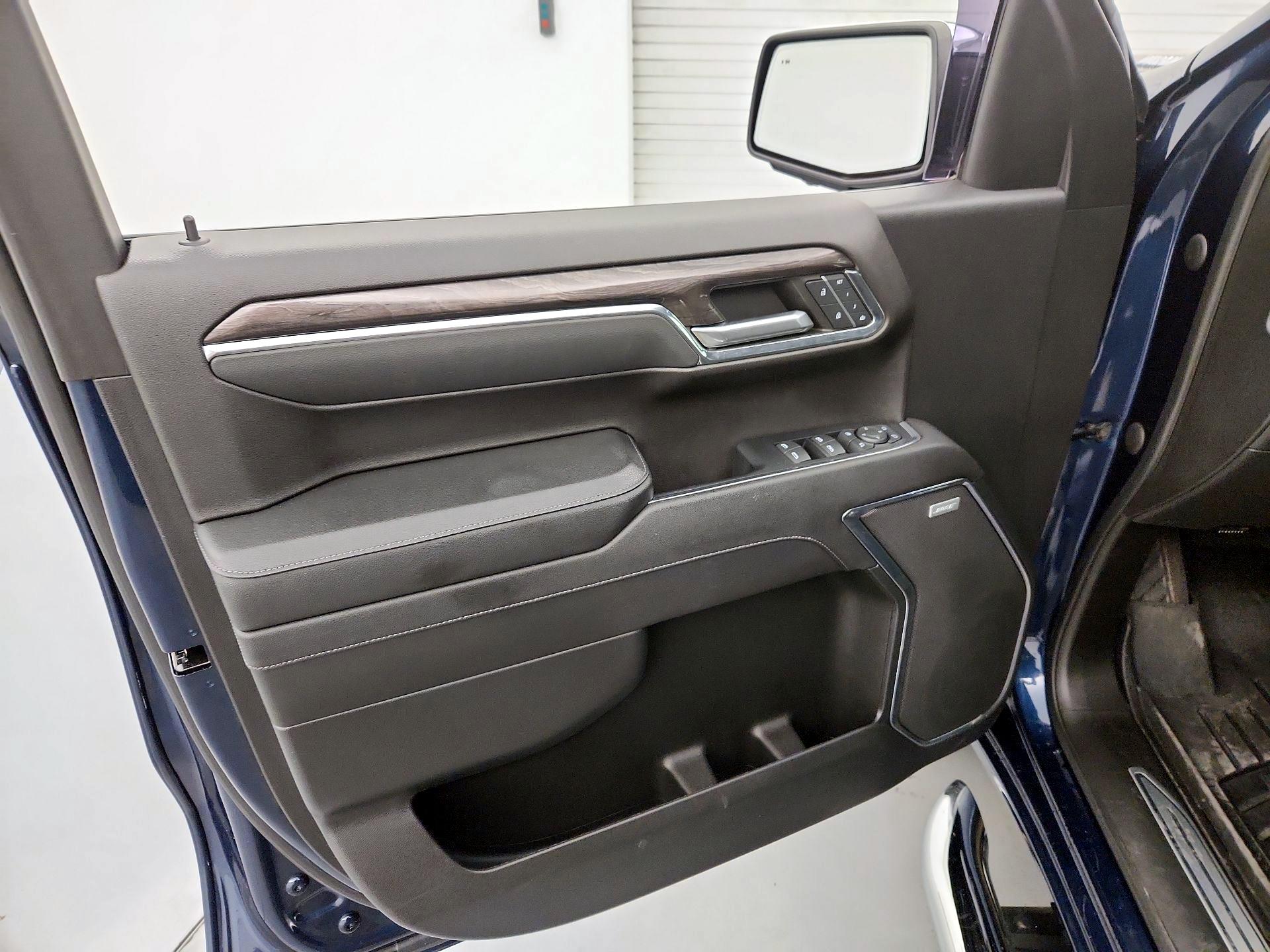 Thumbnail: 2023 Chevrolet Silverado 1500 - 12