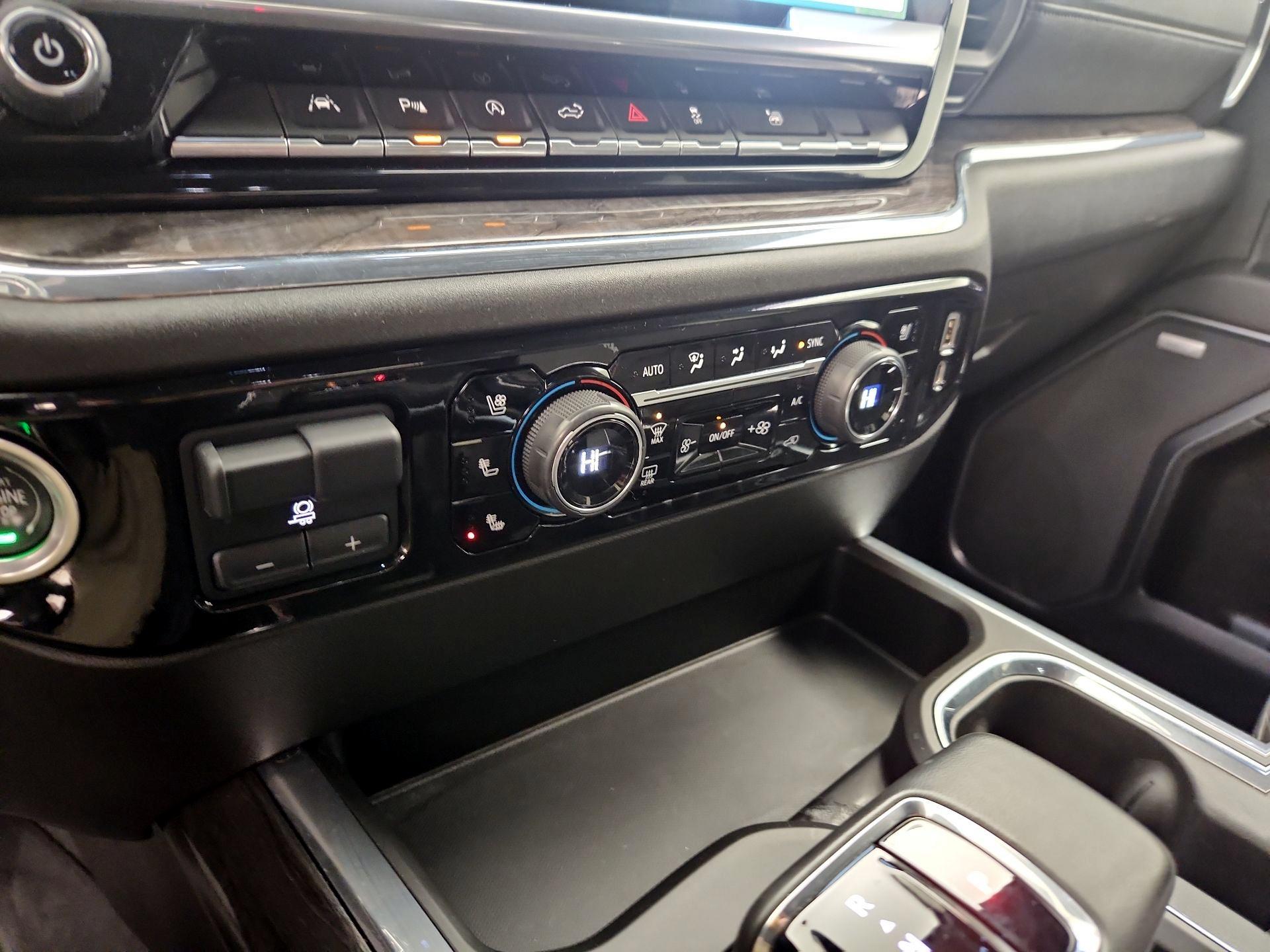 Thumbnail: 2023 Chevrolet Silverado 1500 - 17