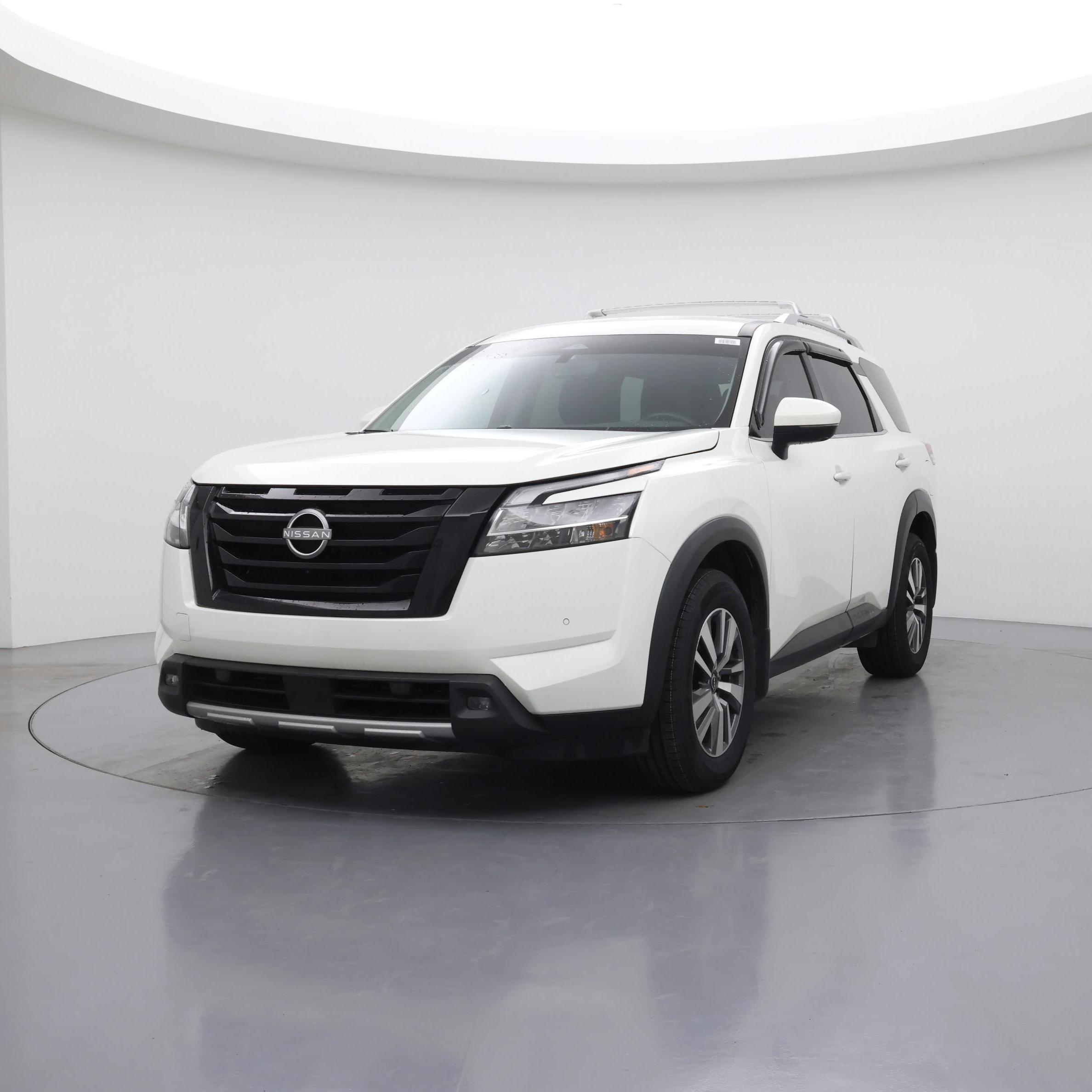 Thumbnail: 2023 Nissan Pathfinder - 4