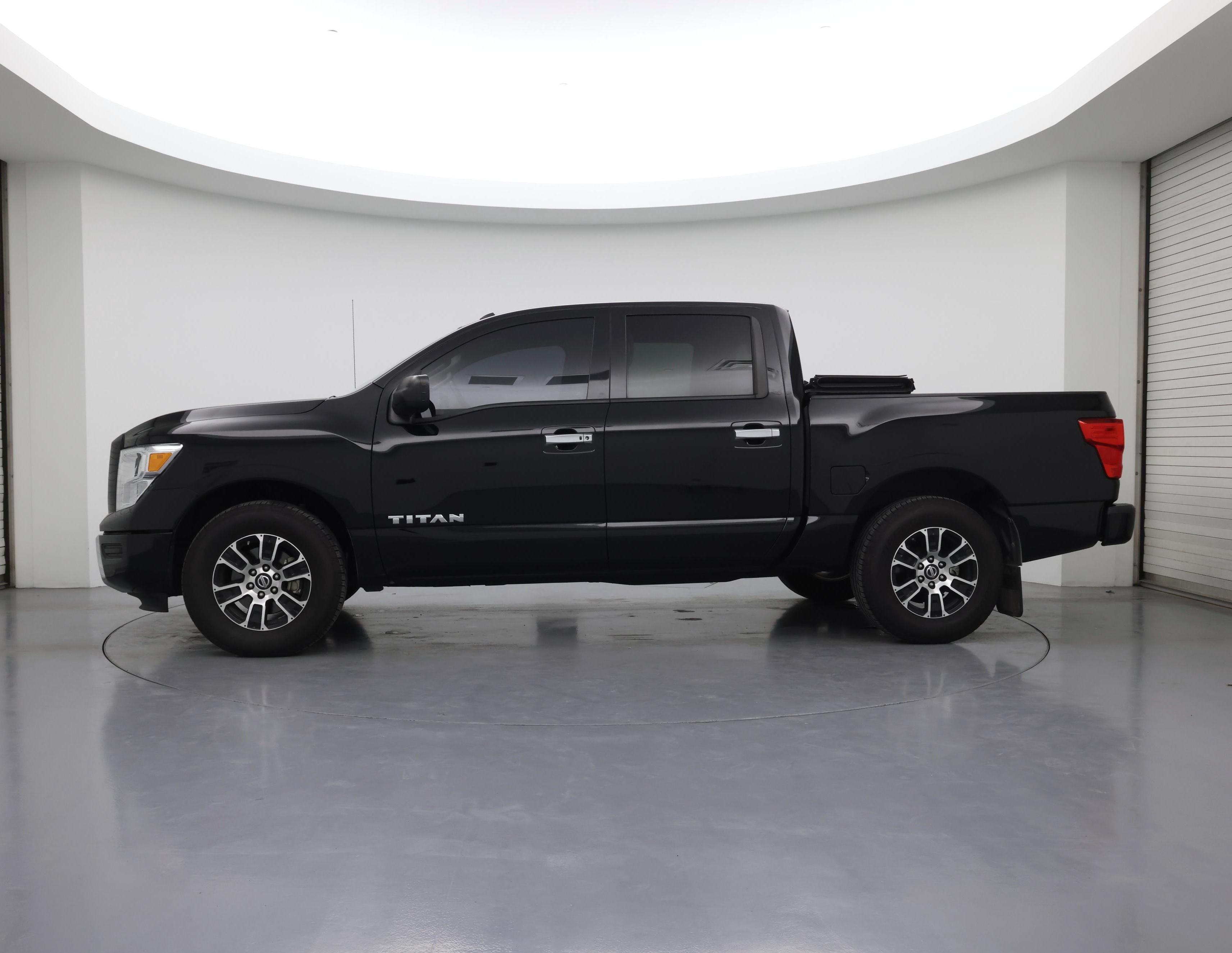 Thumbnail: 2021 Nissan Titan - 3