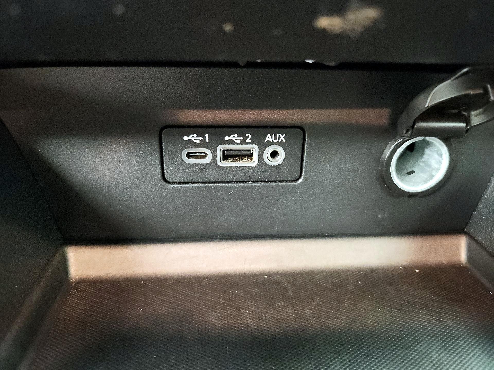 Thumbnail: 2020 Nissan Altima - 18