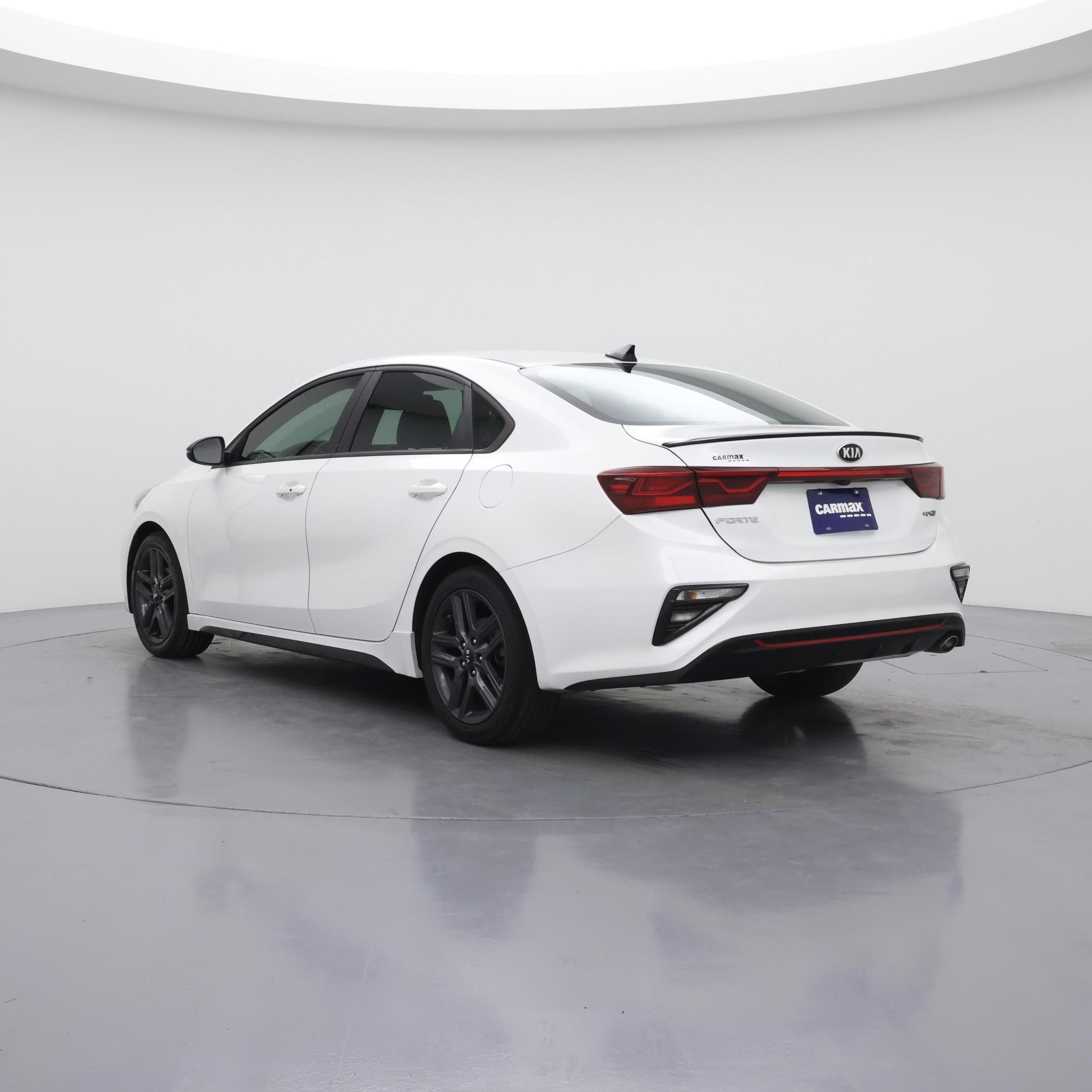 Thumbnail: 2021 Kia Forte - 2