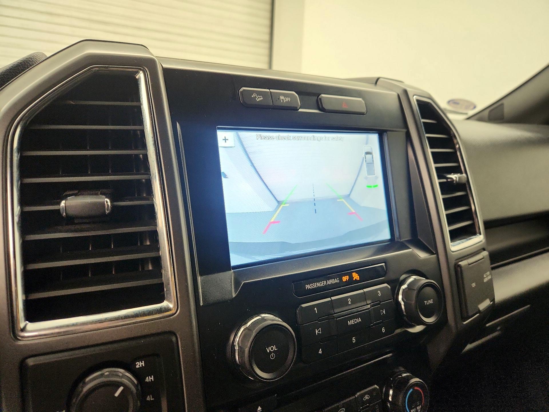 Thumbnail: 2016 Ford F-150 - 14