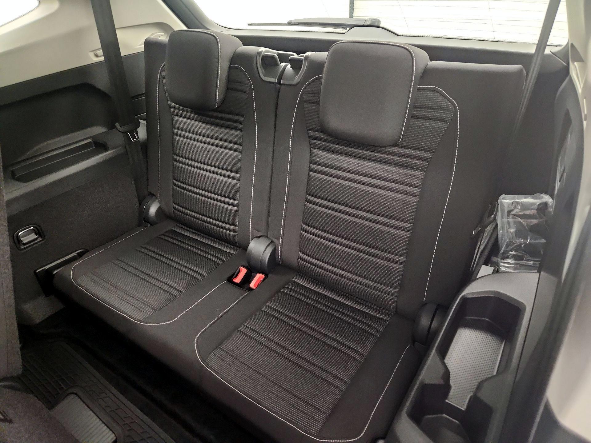 Thumbnail: 2024 Volkswagen Tiguan - 20