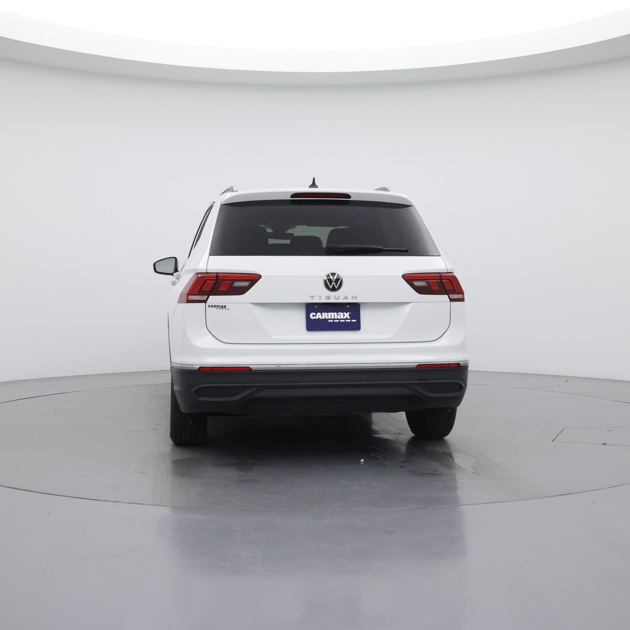 Thumbnail: 2024 Volkswagen Tiguan - 6