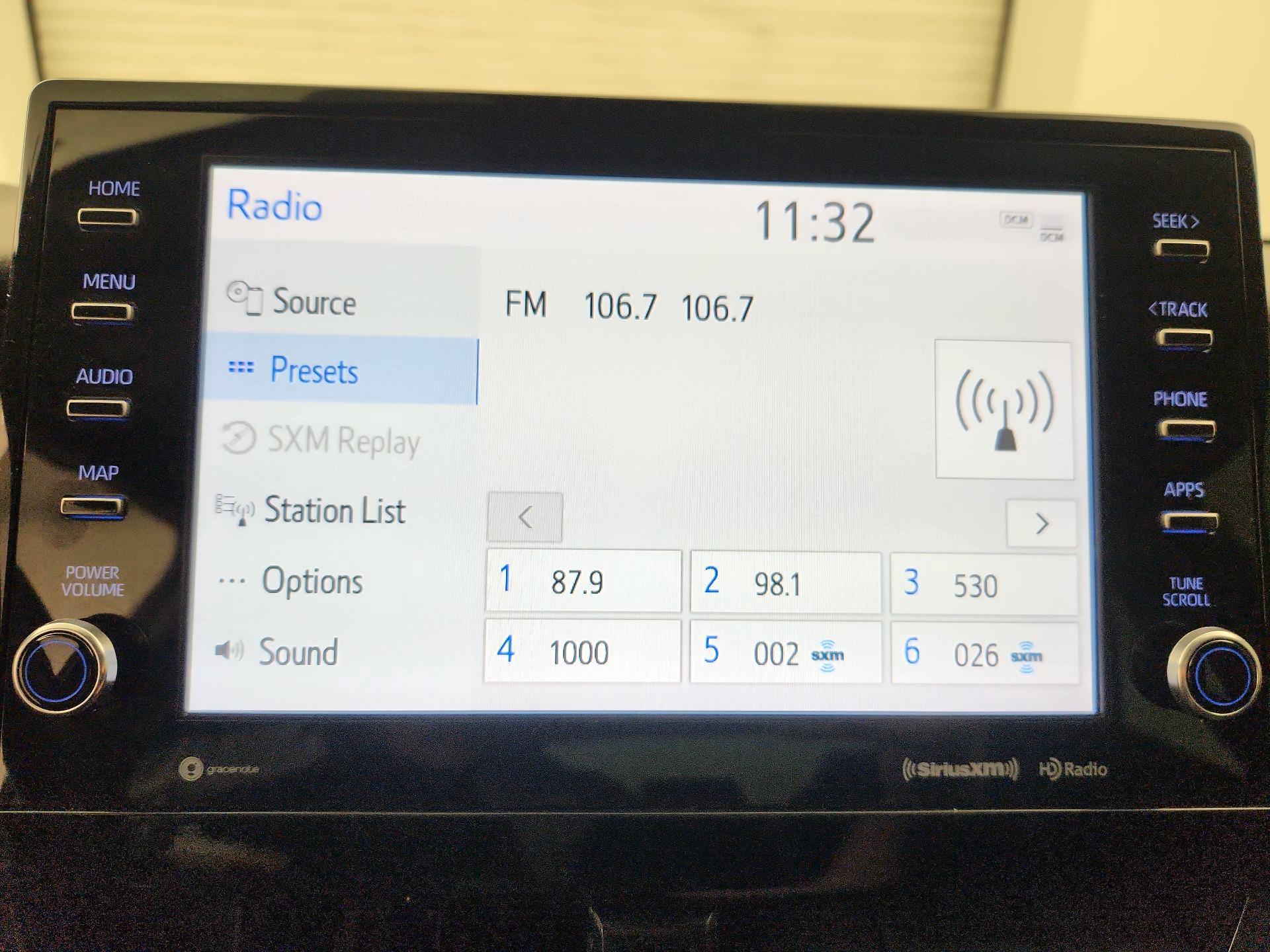 Thumbnail: 2023 Toyota Camry - 15