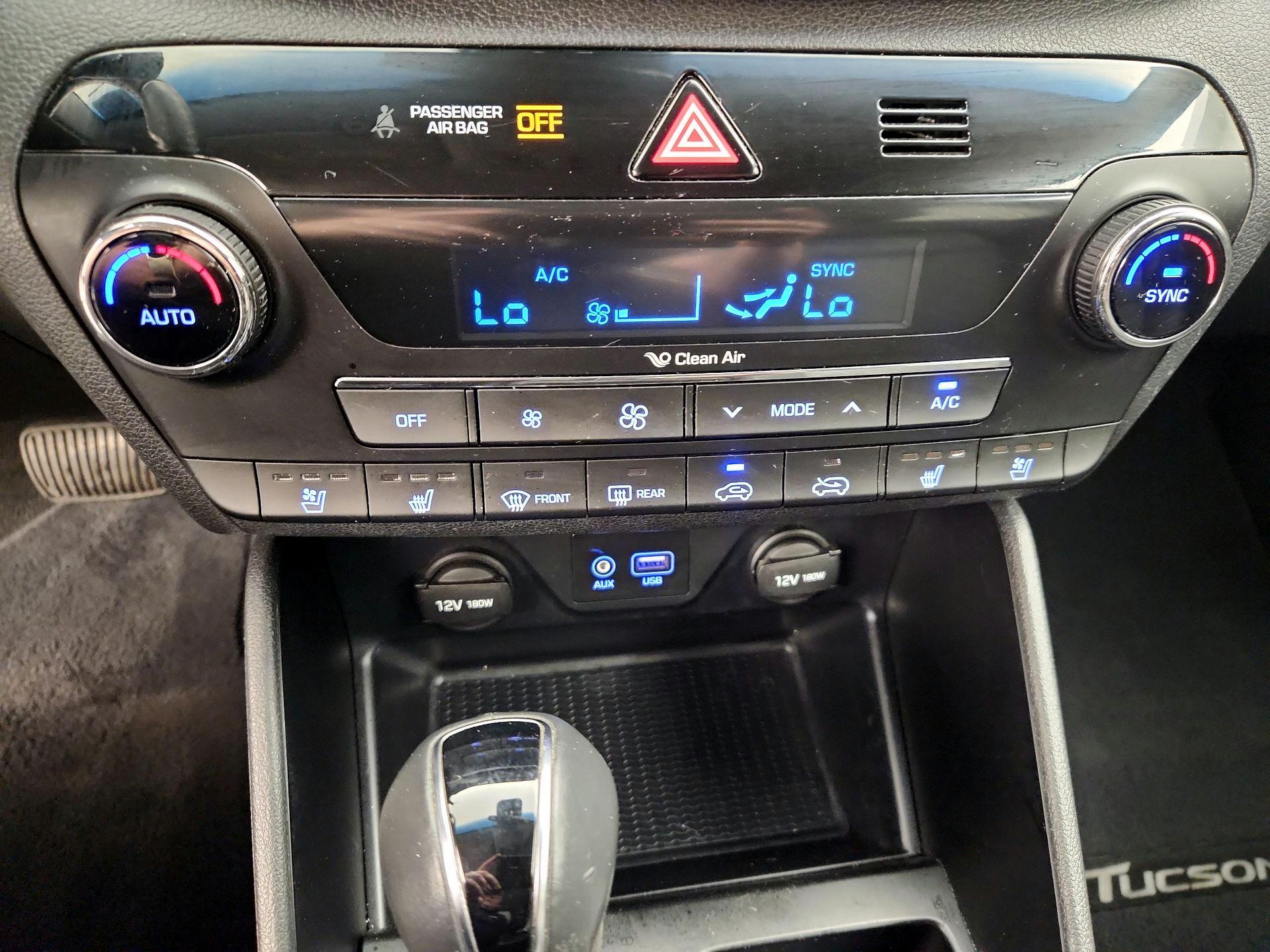 Thumbnail: 2017 Hyundai Tucson - 17