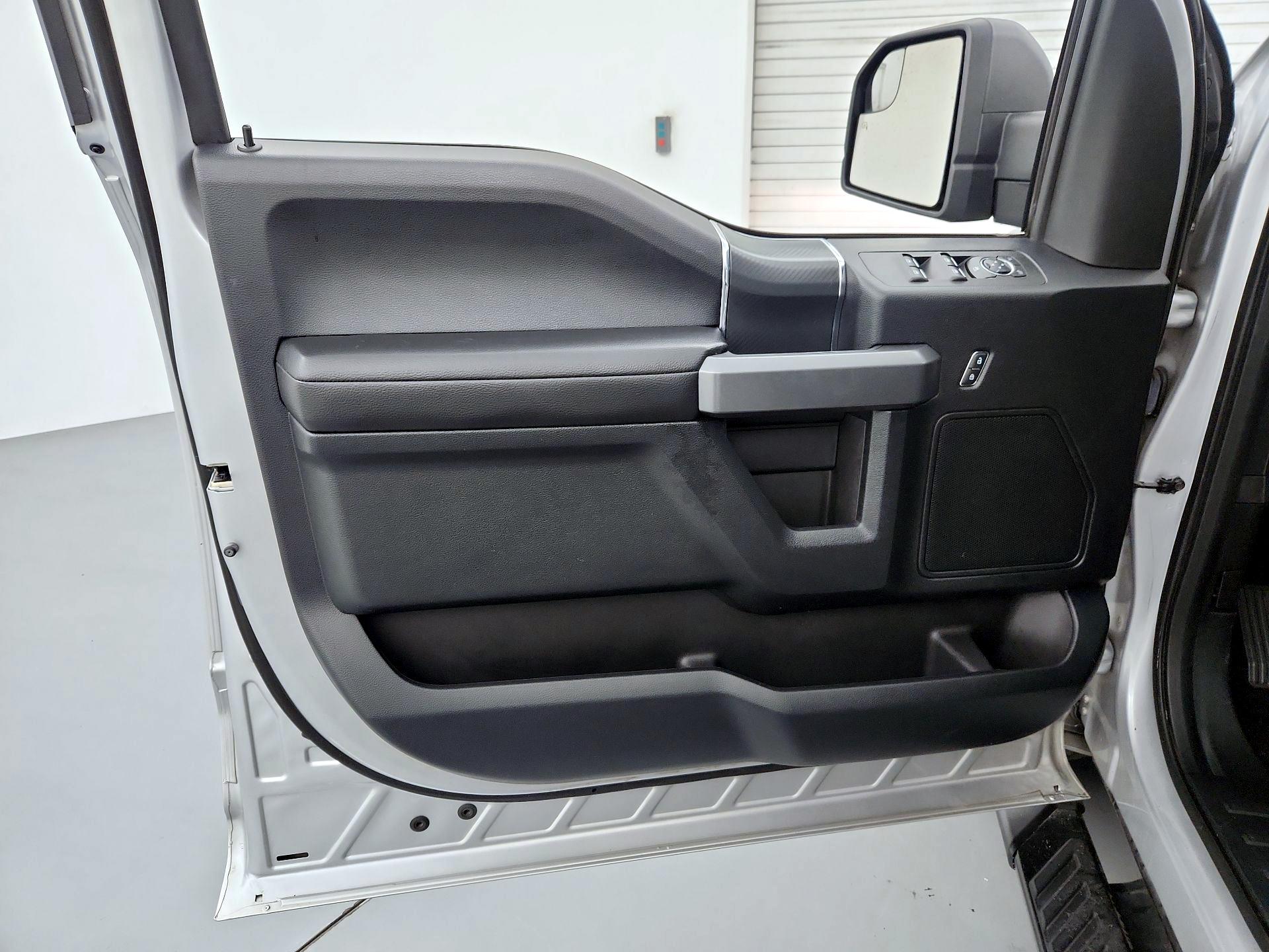 Thumbnail: 2018 Ford F-150 - 12