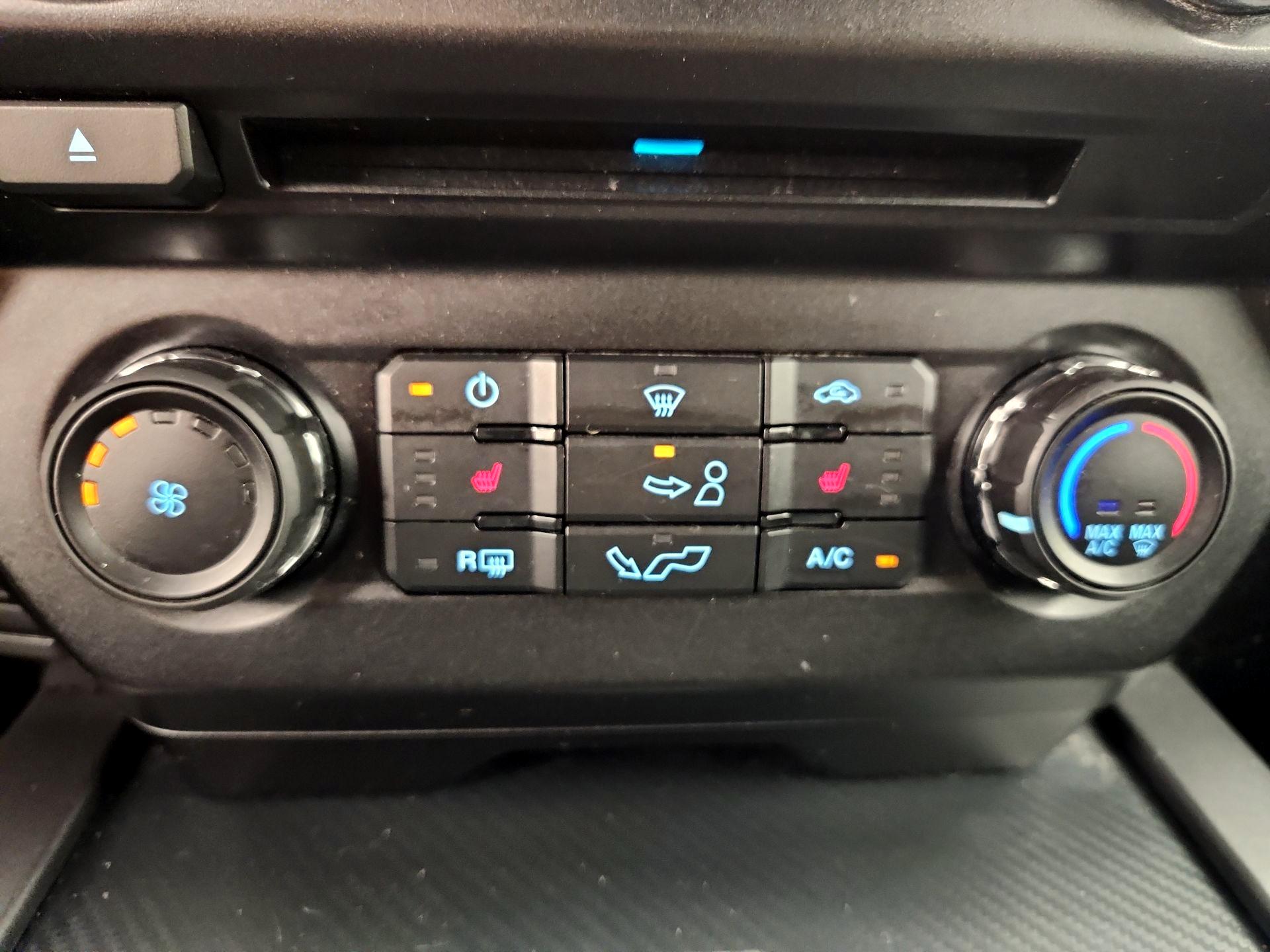 Thumbnail: 2018 Ford F-150 - 16