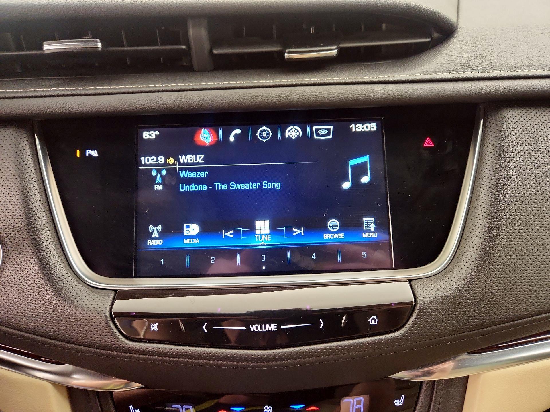 Thumbnail: 2019 Cadillac XT5 - 16