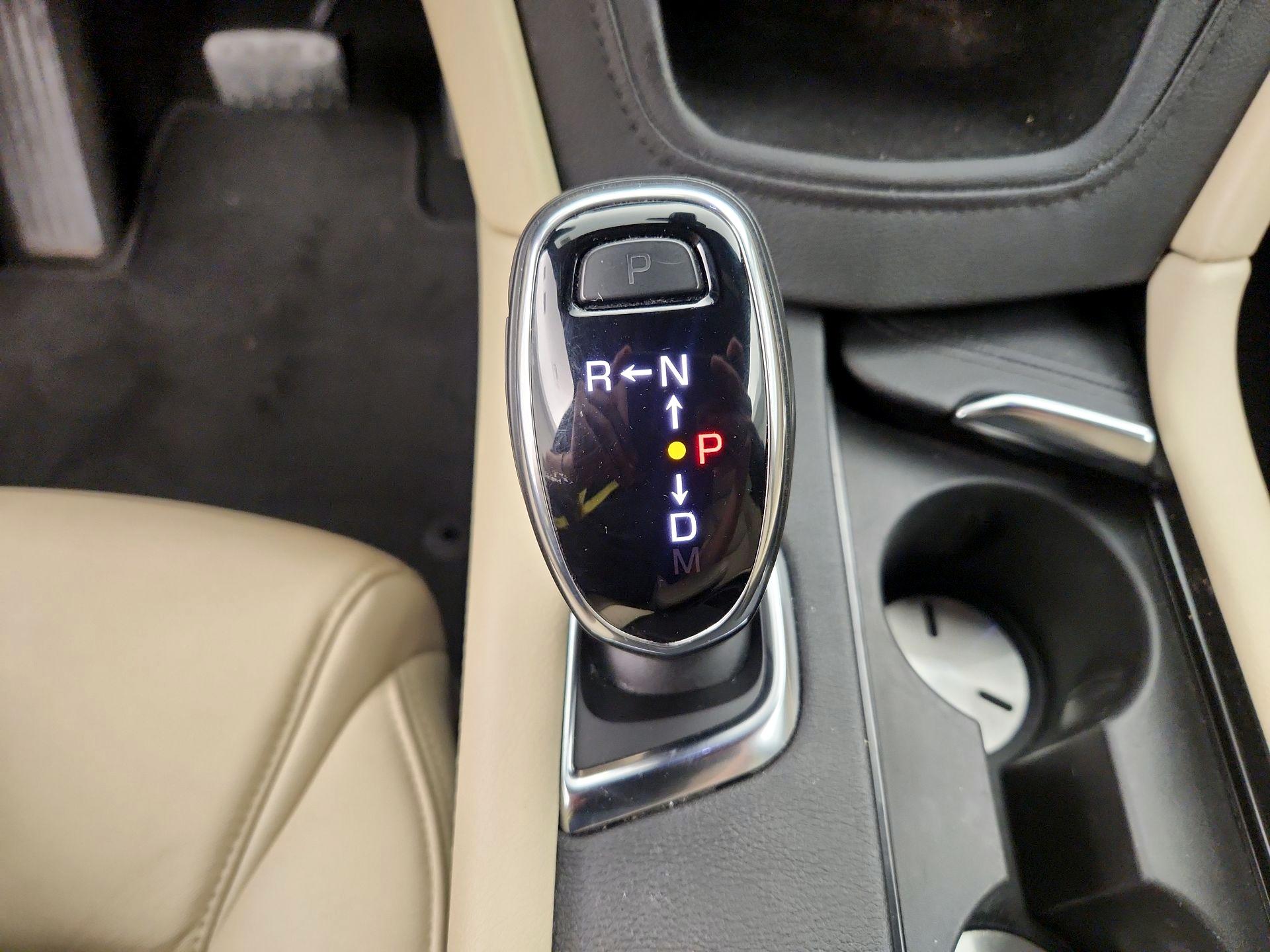 Thumbnail: 2019 Cadillac XT5 - 18