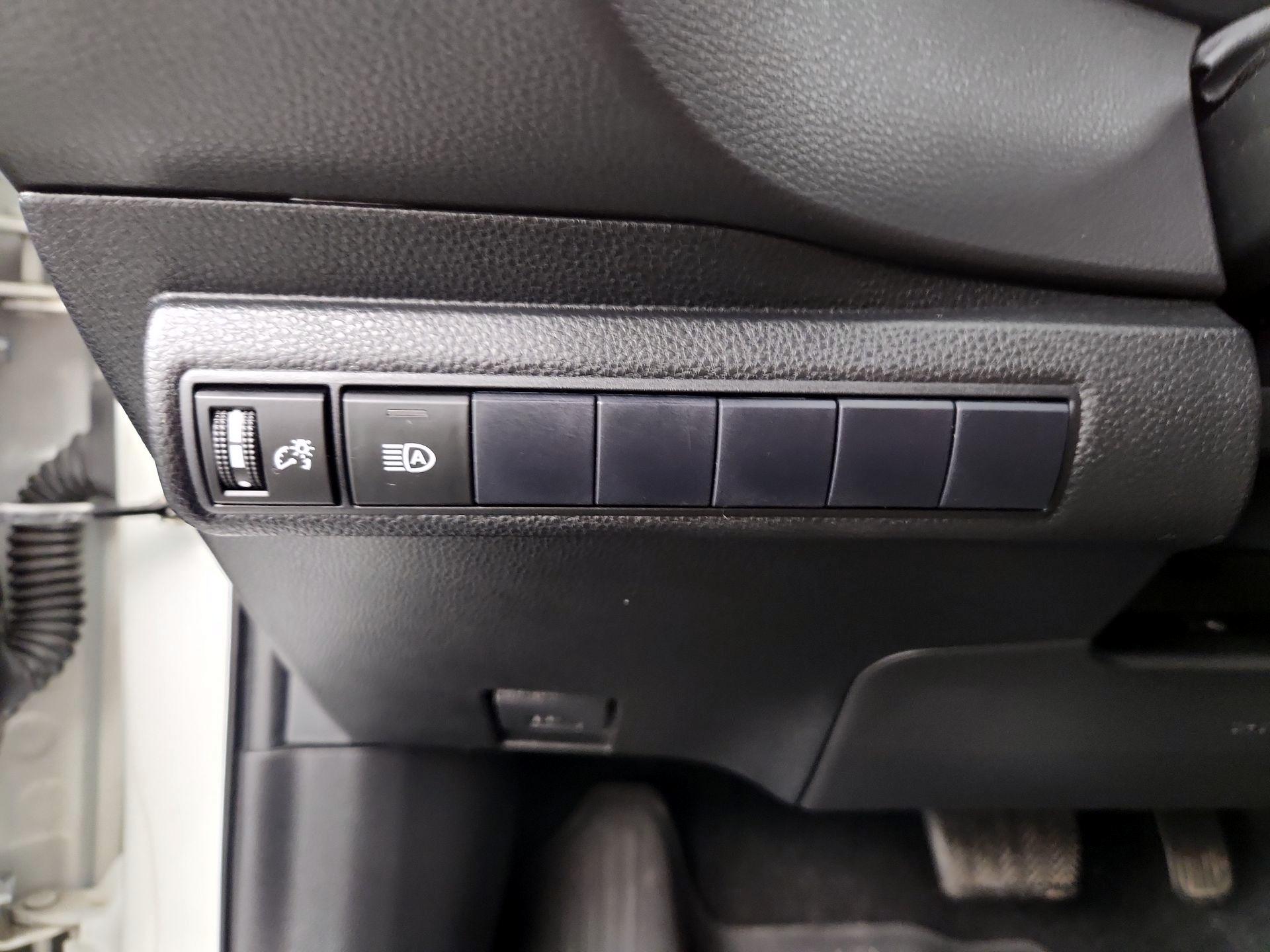 Thumbnail: 2020 Toyota Corolla - 13