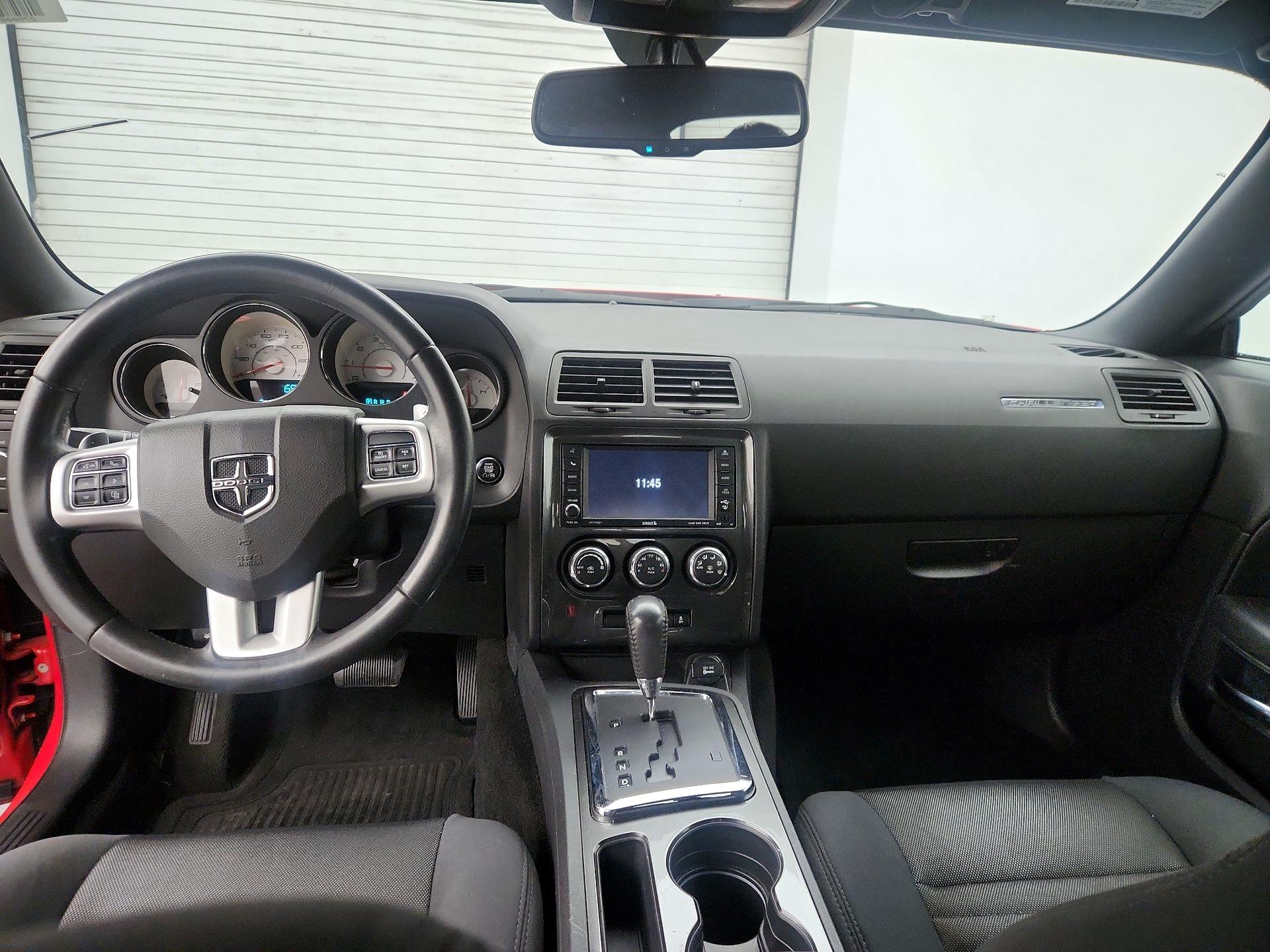 Thumbnail: 2014 Dodge Challenger - 9