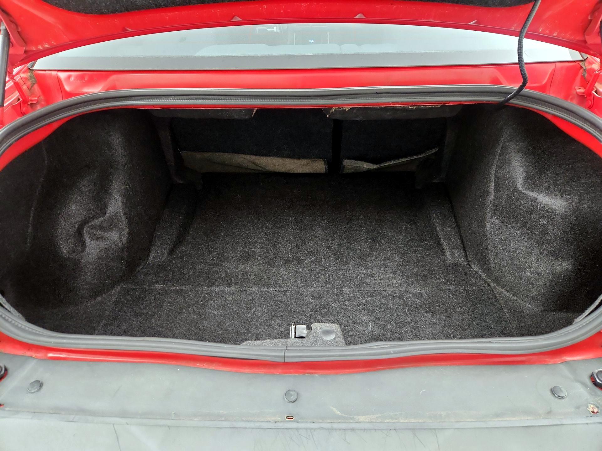 Thumbnail: 2014 Dodge Challenger - 19