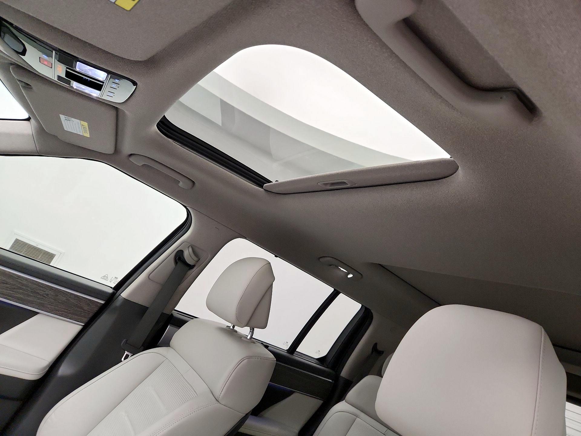 Thumbnail: 2025 Hyundai Santa Fe - 19