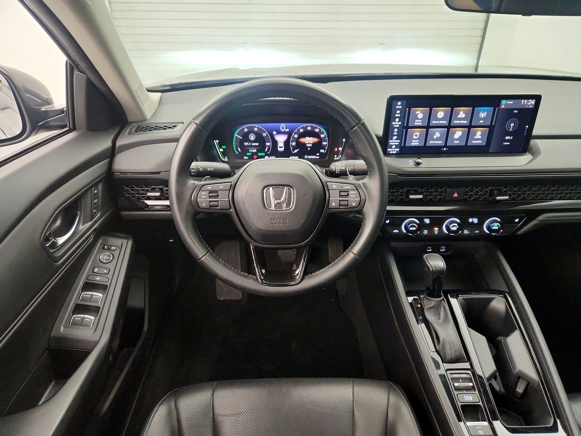 Thumbnail: 2023 Honda Accord - 10