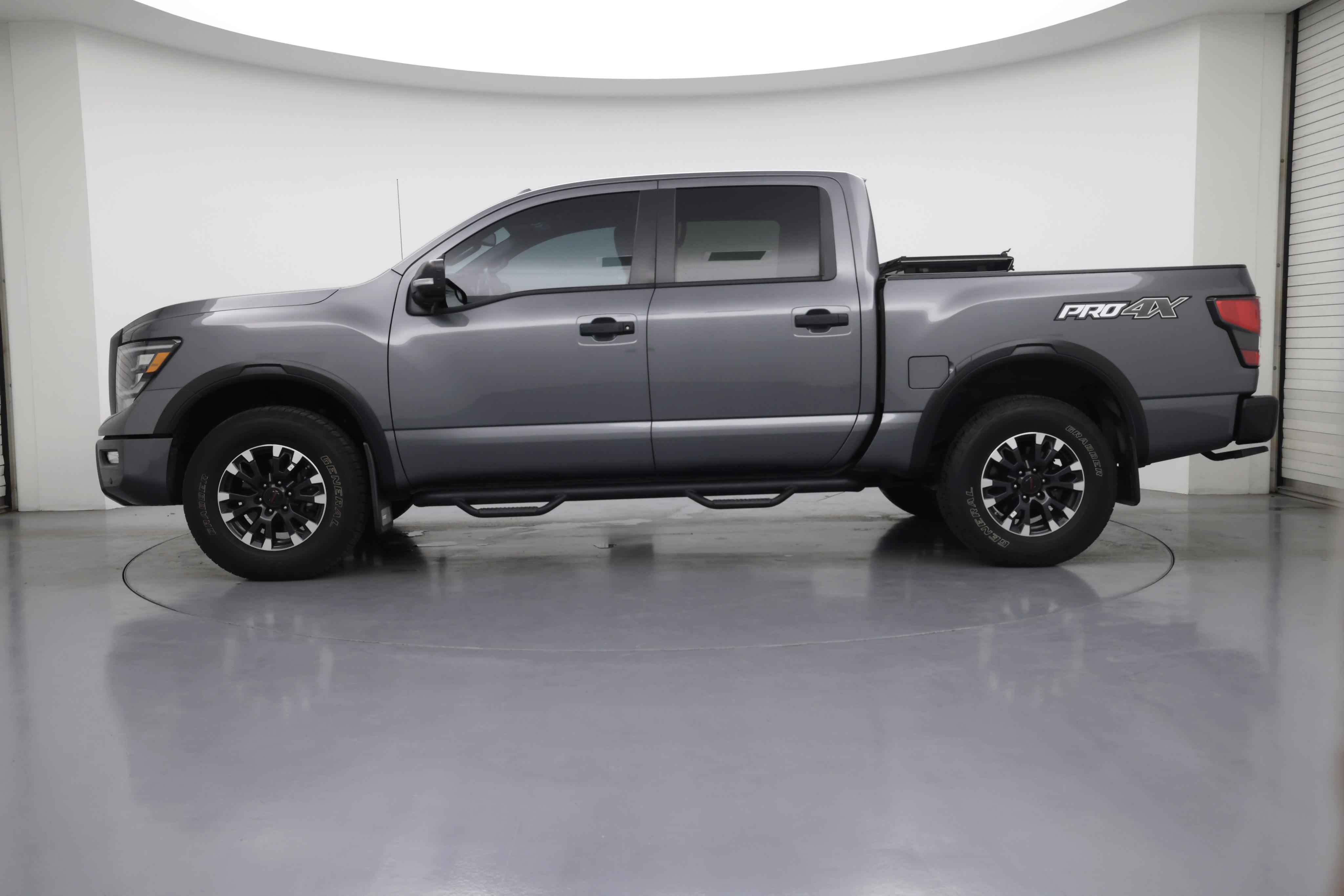 Thumbnail: 2021 Nissan Titan - 3