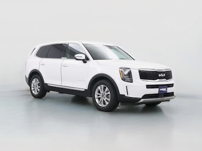 White 2022 Kia Telluride LX
