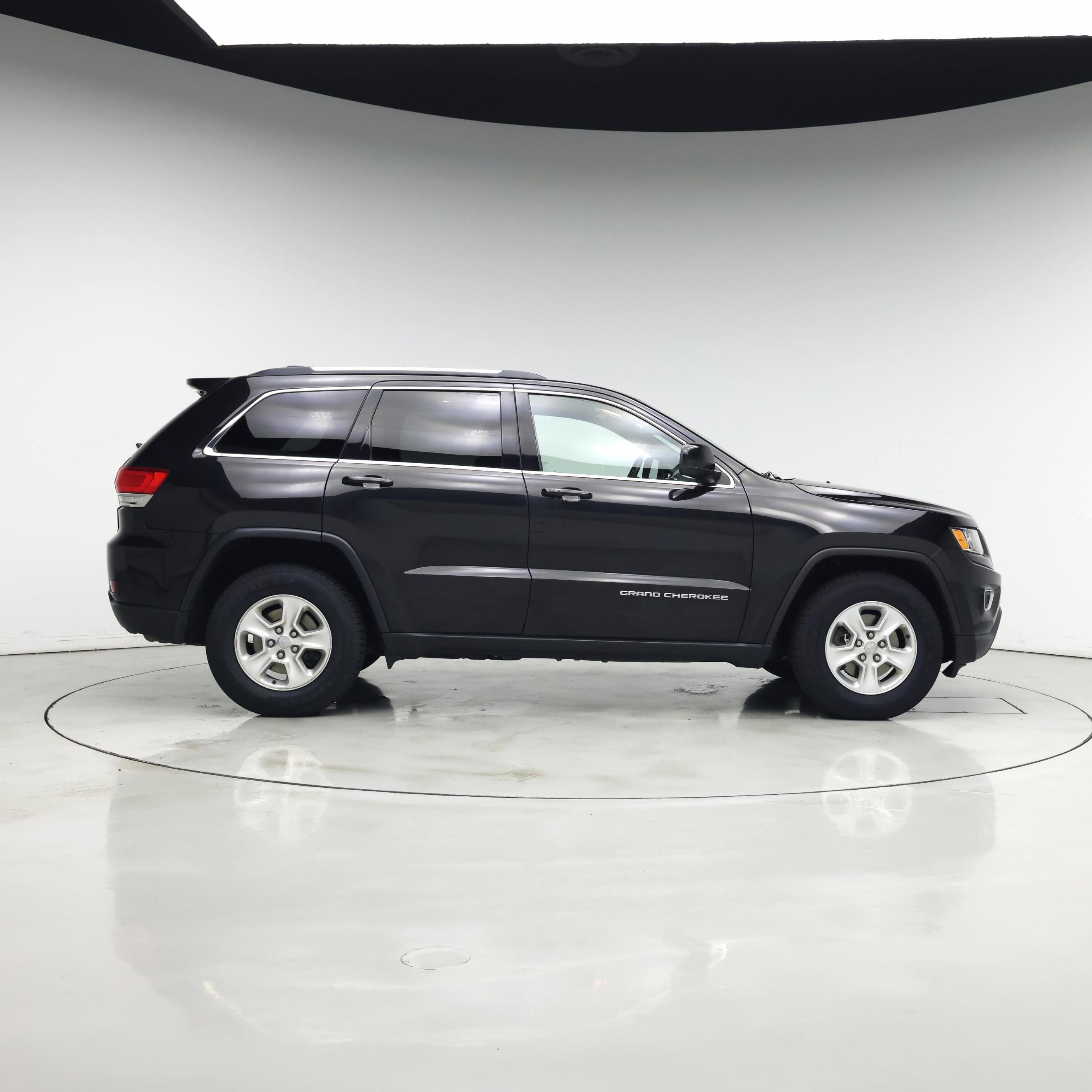 Thumbnail: 2015 Jeep Grand Cherokee - 7