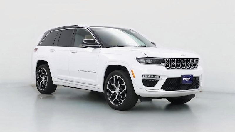 2023 Jeep Grand Cherokee Summit Hero Image