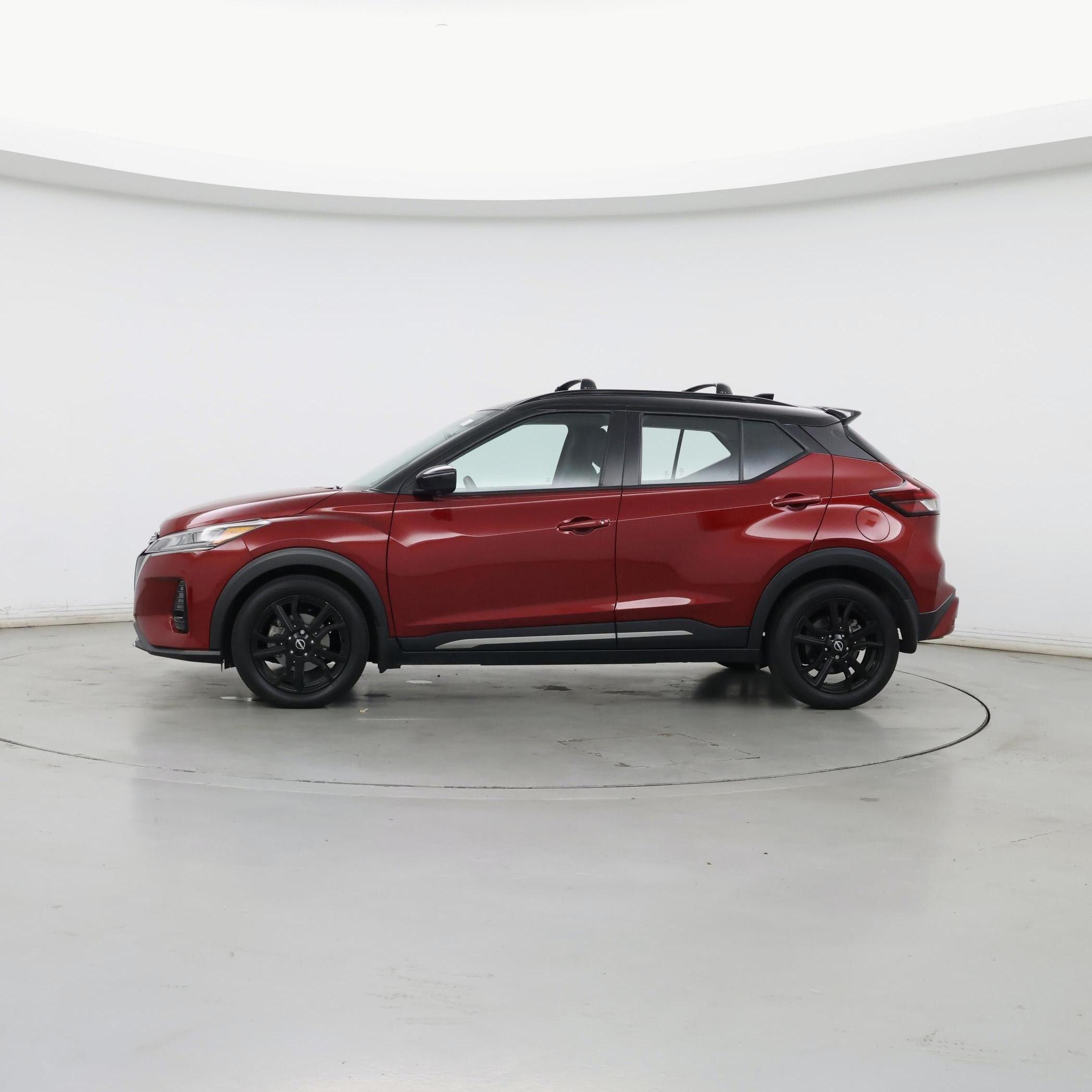 Thumbnail: 2022 Nissan Kicks - 3