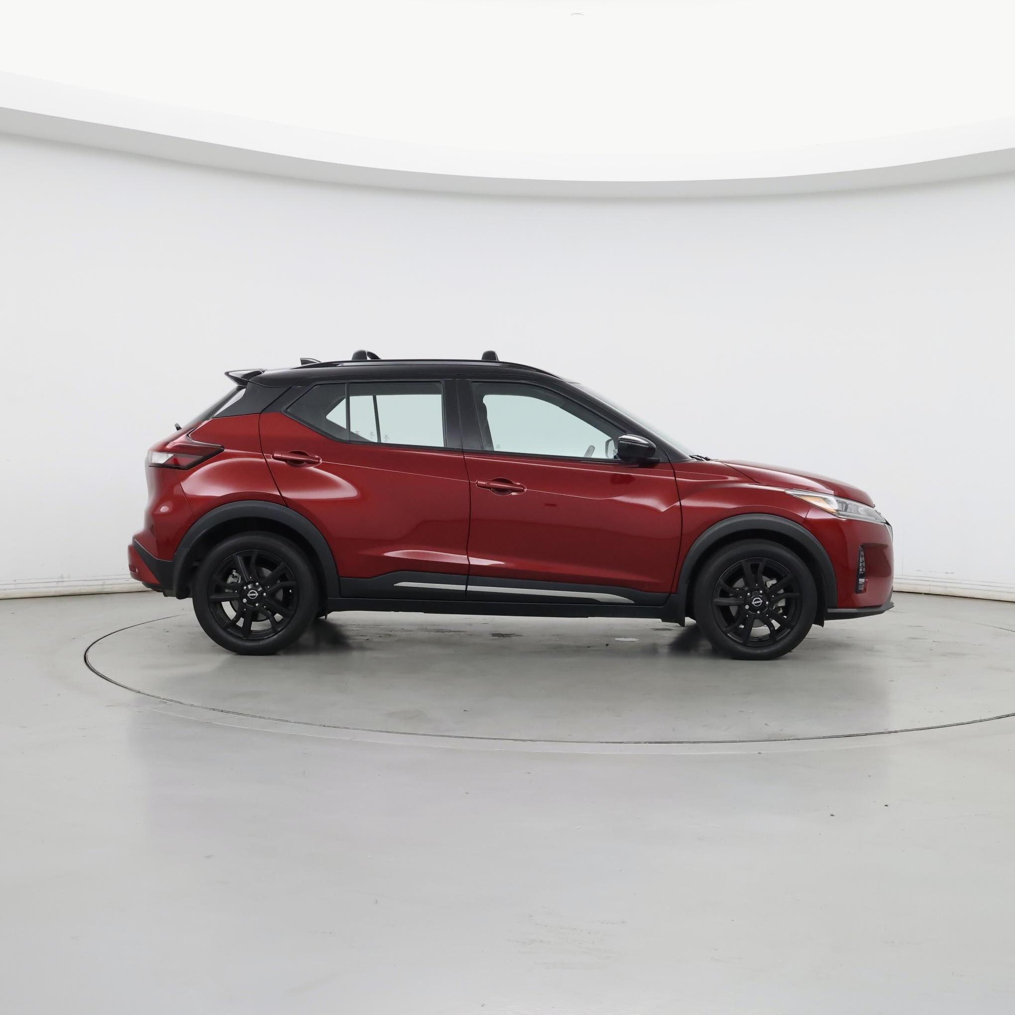 Thumbnail: 2022 Nissan Kicks - 7