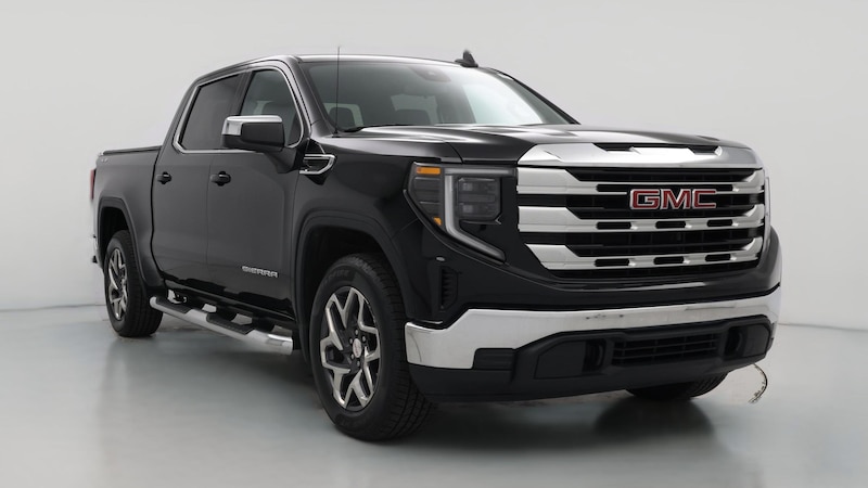 2022 GMC Sierra 1500 SLE Hero Image