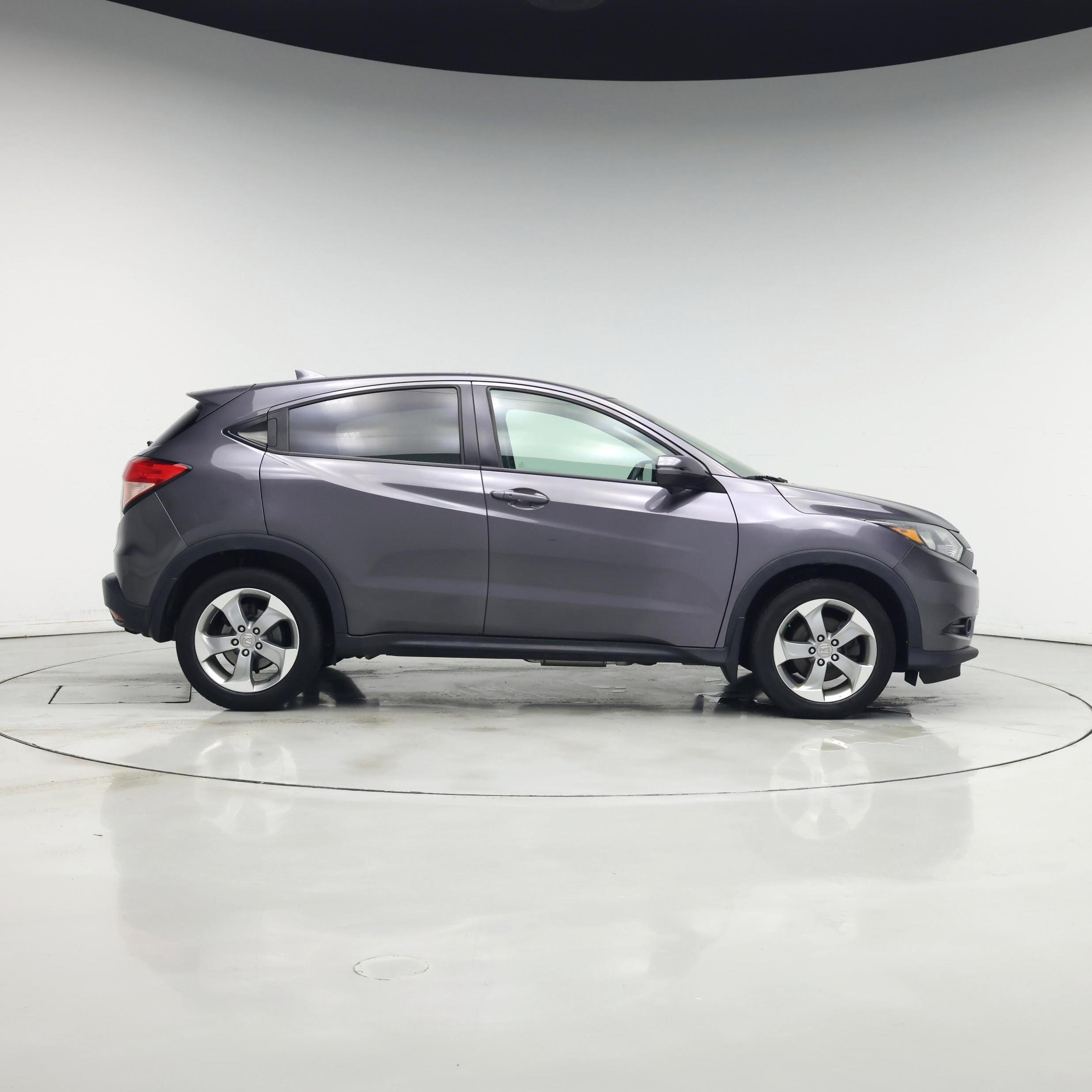 Thumbnail: 2016 Honda HR-V - 7