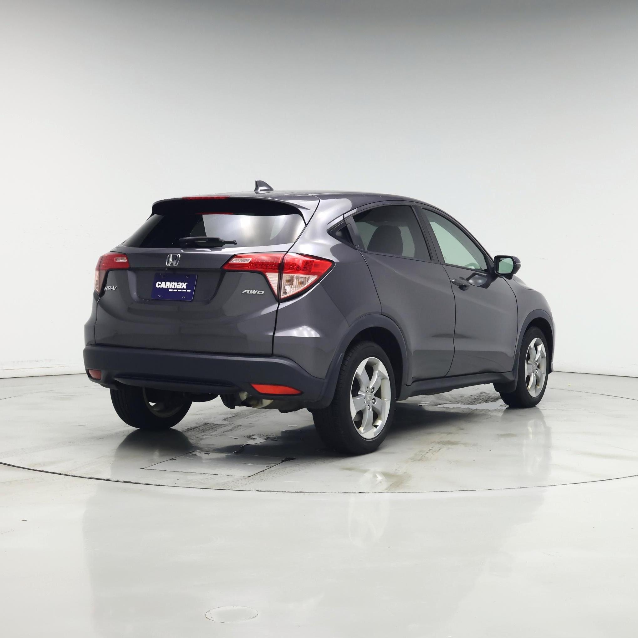 Thumbnail: 2016 Honda HR-V - 8