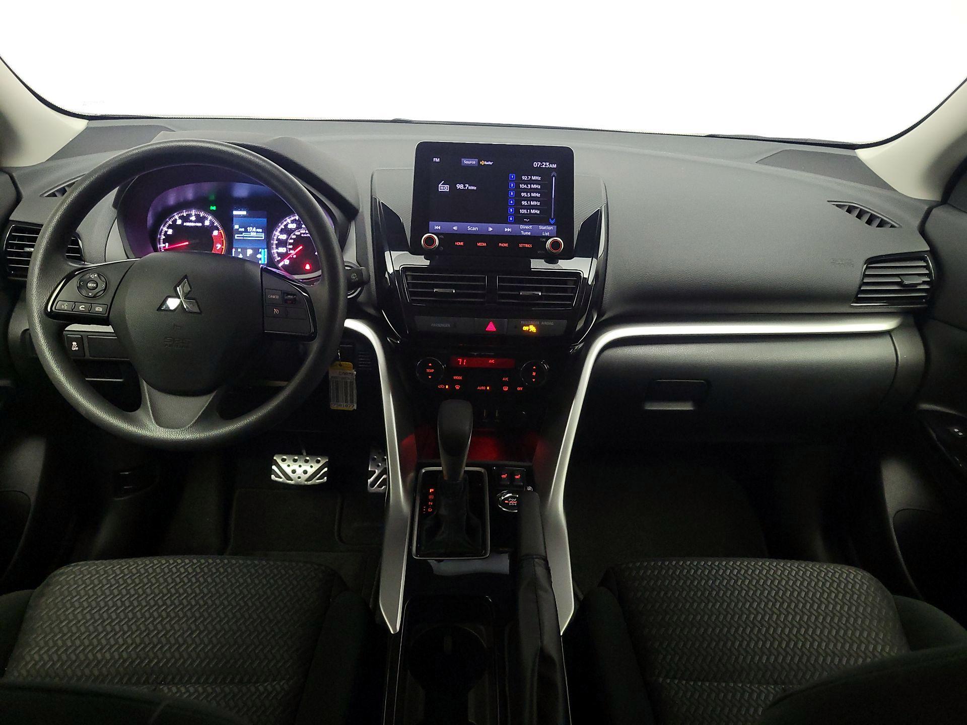 Thumbnail: 2022 Mitsubishi Eclipse Cross - 9