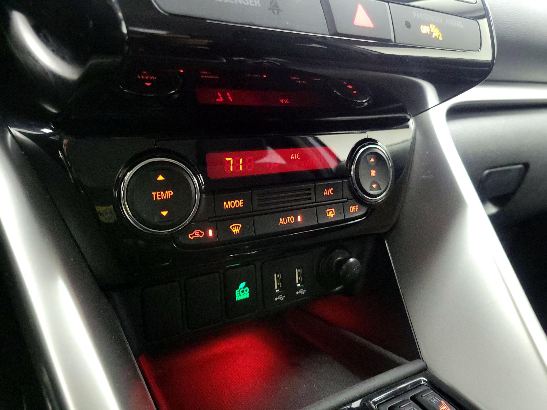Thumbnail: 2022 Mitsubishi Eclipse Cross - 16