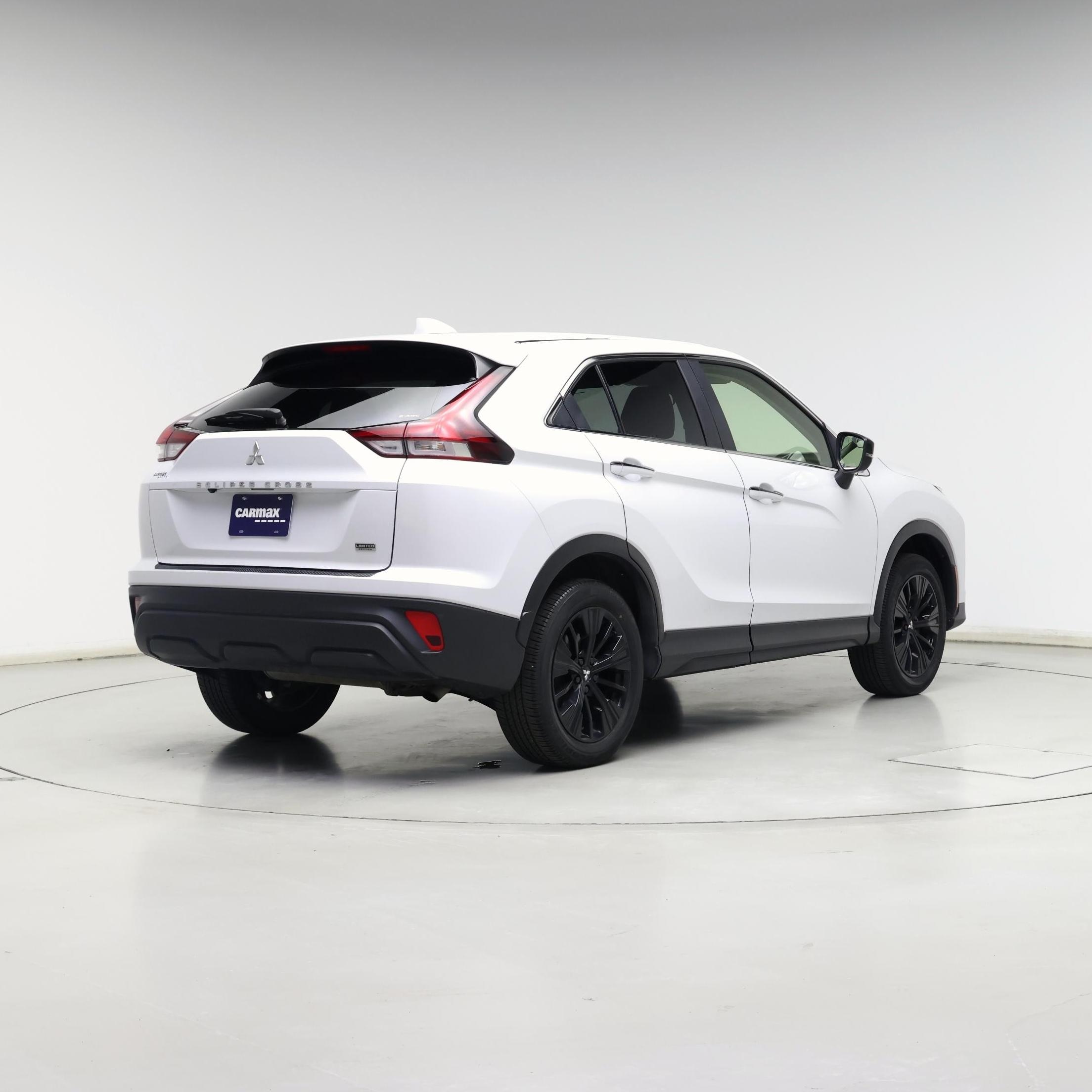 Thumbnail: 2022 Mitsubishi Eclipse Cross - 8