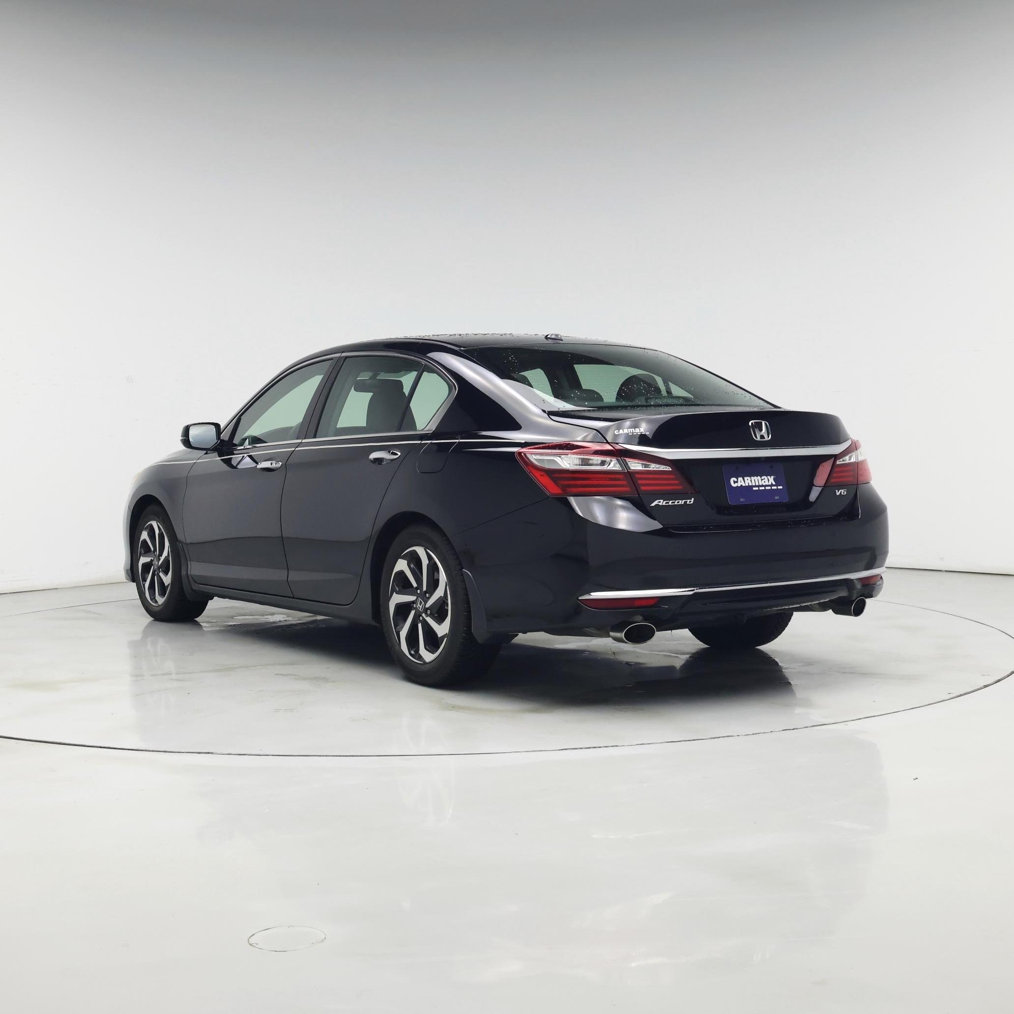 Thumbnail: 2017 Honda Accord - 2