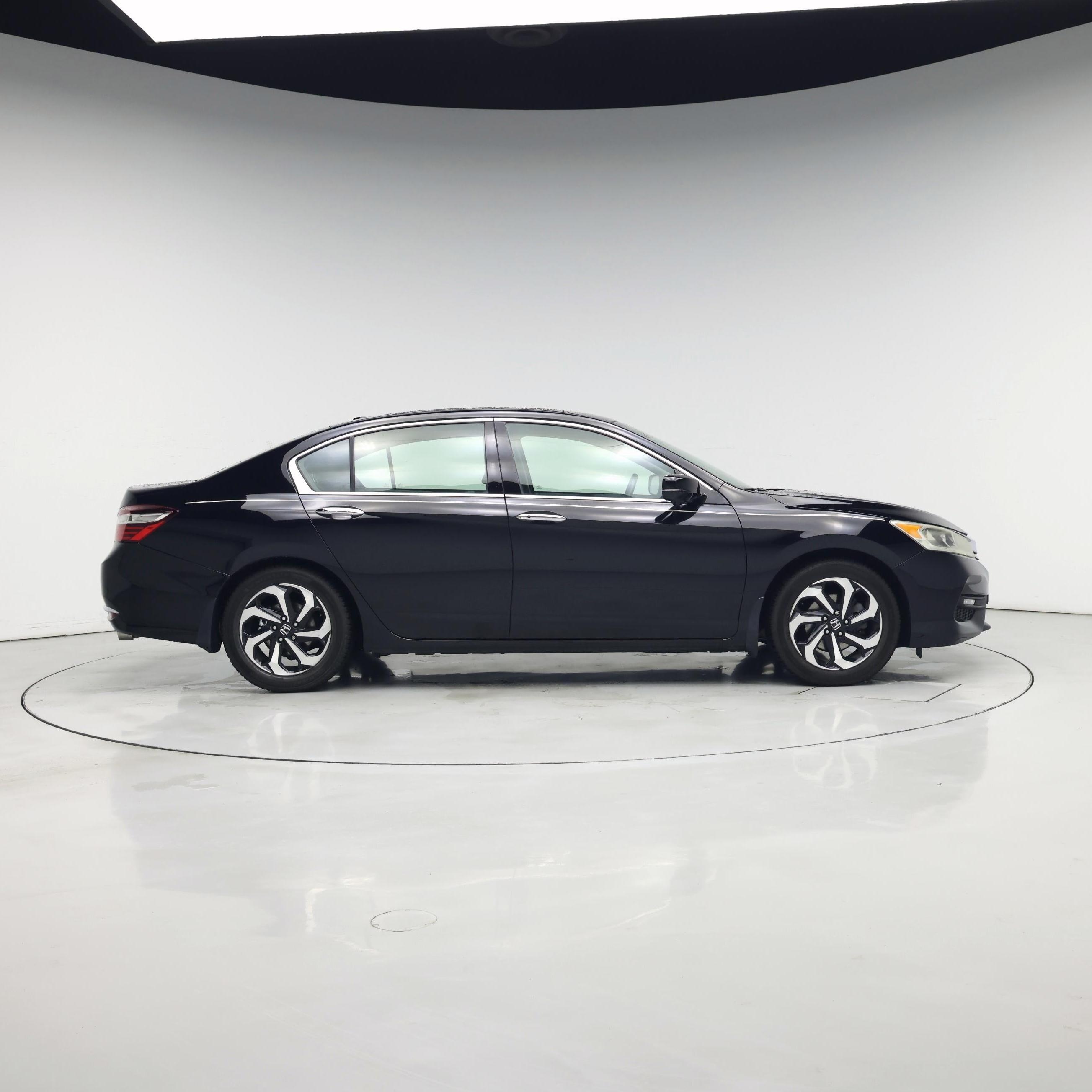 Thumbnail: 2017 Honda Accord - 7