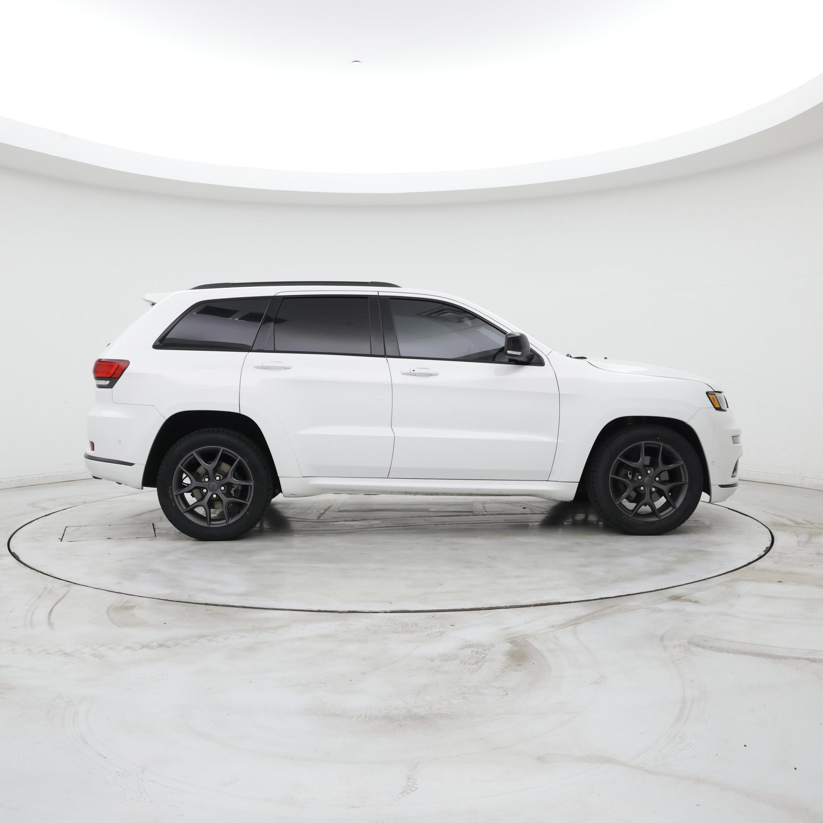 Thumbnail: 2020 Jeep Grand Cherokee - 7