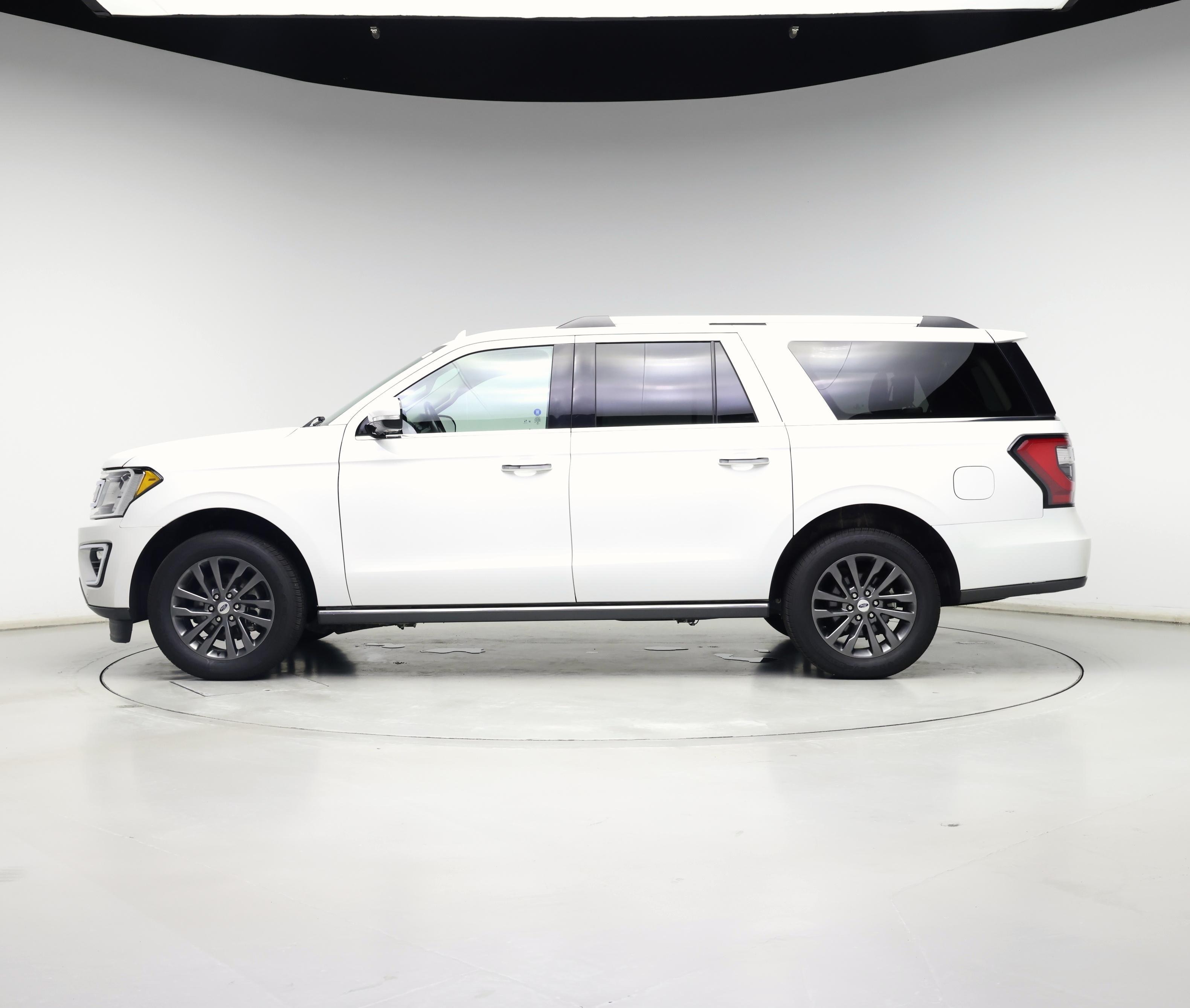Thumbnail: 2021 Ford Expedition - 3
