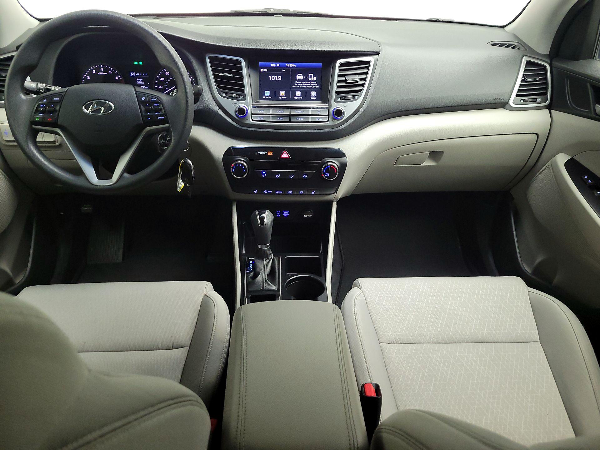 Thumbnail: 2018 Hyundai Tucson - 9