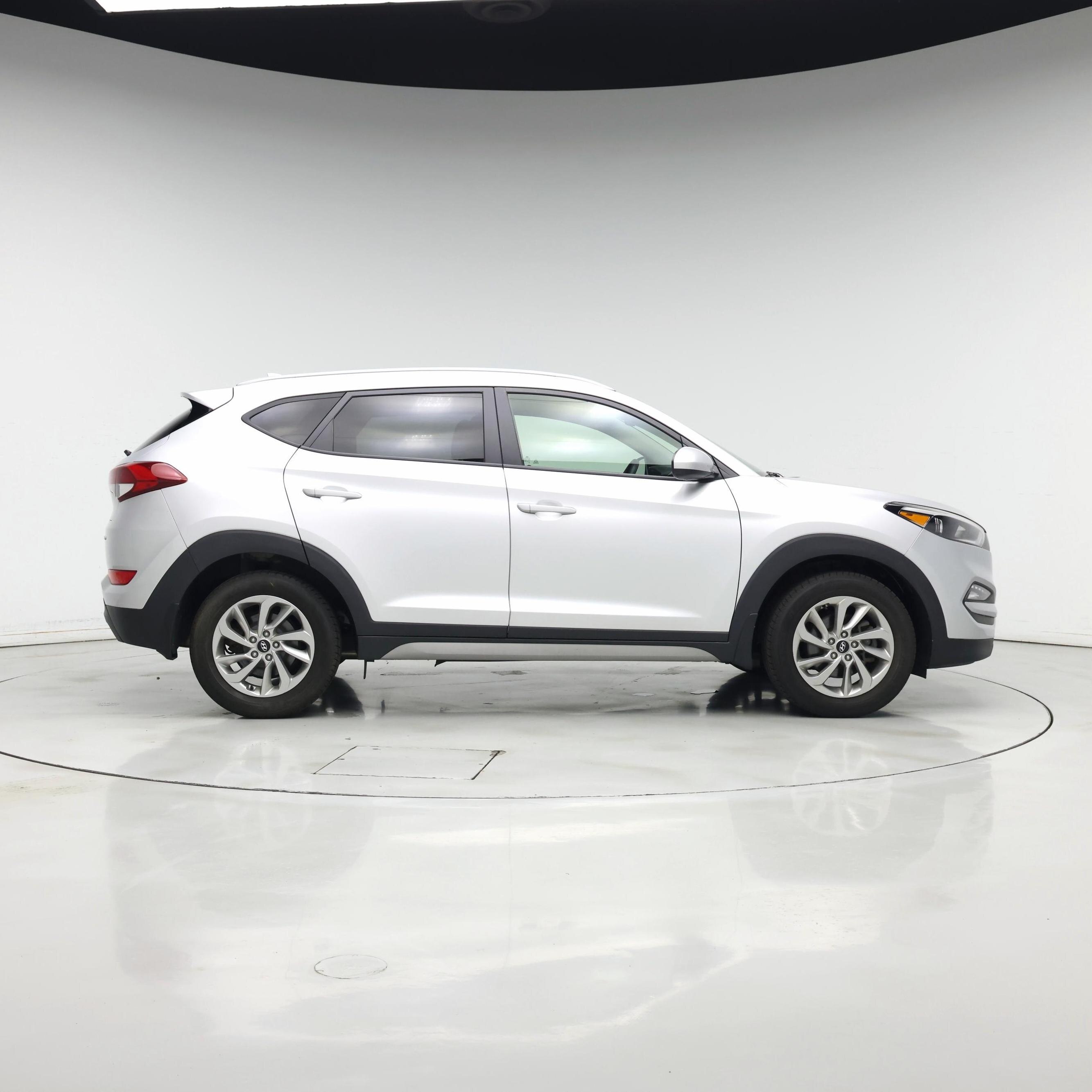 Thumbnail: 2018 Hyundai Tucson - 7