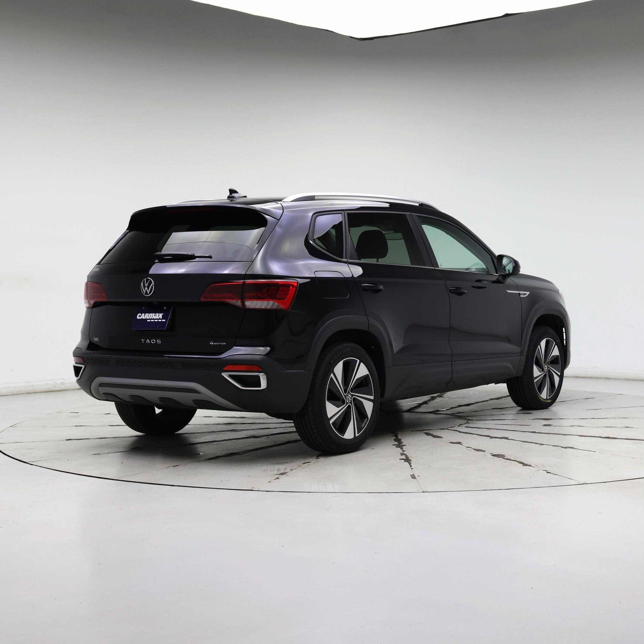 Thumbnail: 2024 Volkswagen Taos - 8