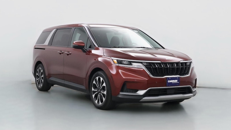 2023 Kia Carnival EX Hero Image