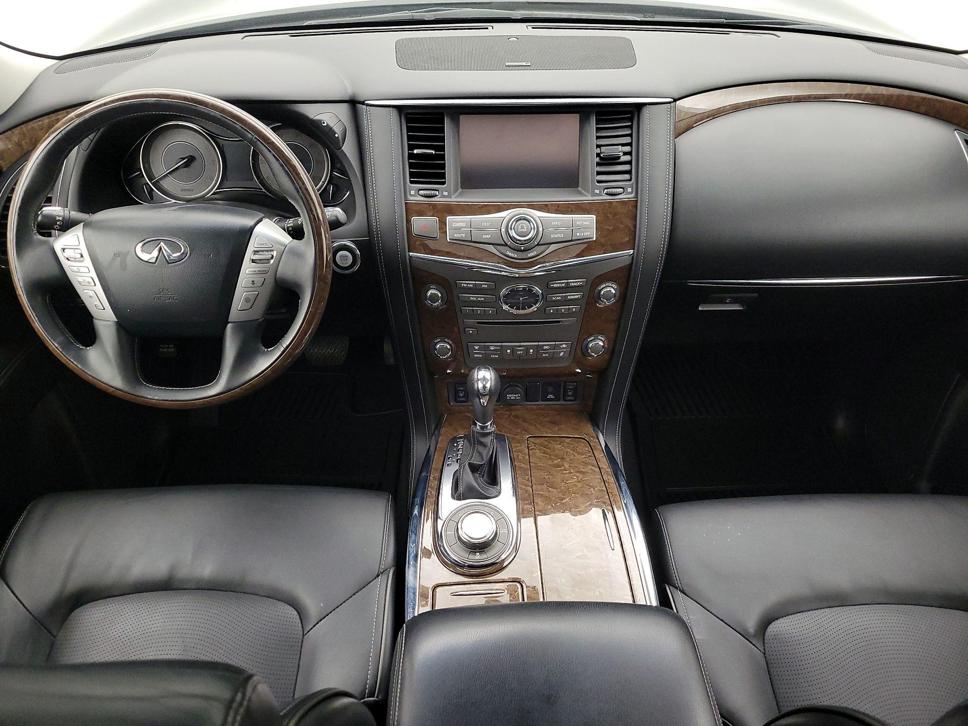 Thumbnail: 2017 INFINITI QX80 - 9