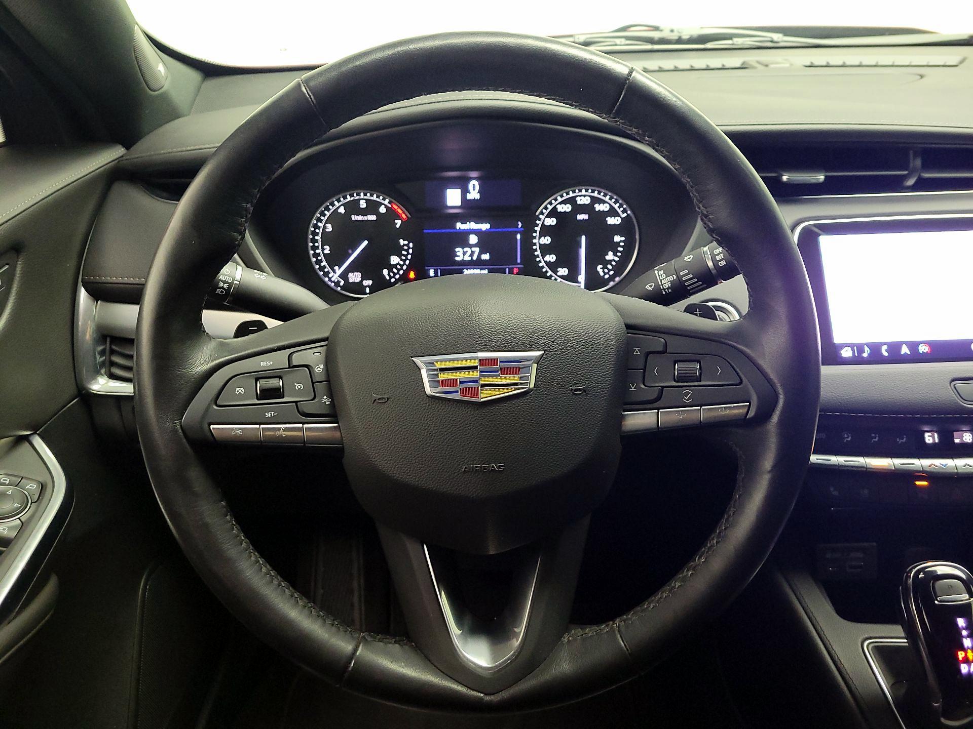 Thumbnail: 2020 Cadillac XT4 - 10
