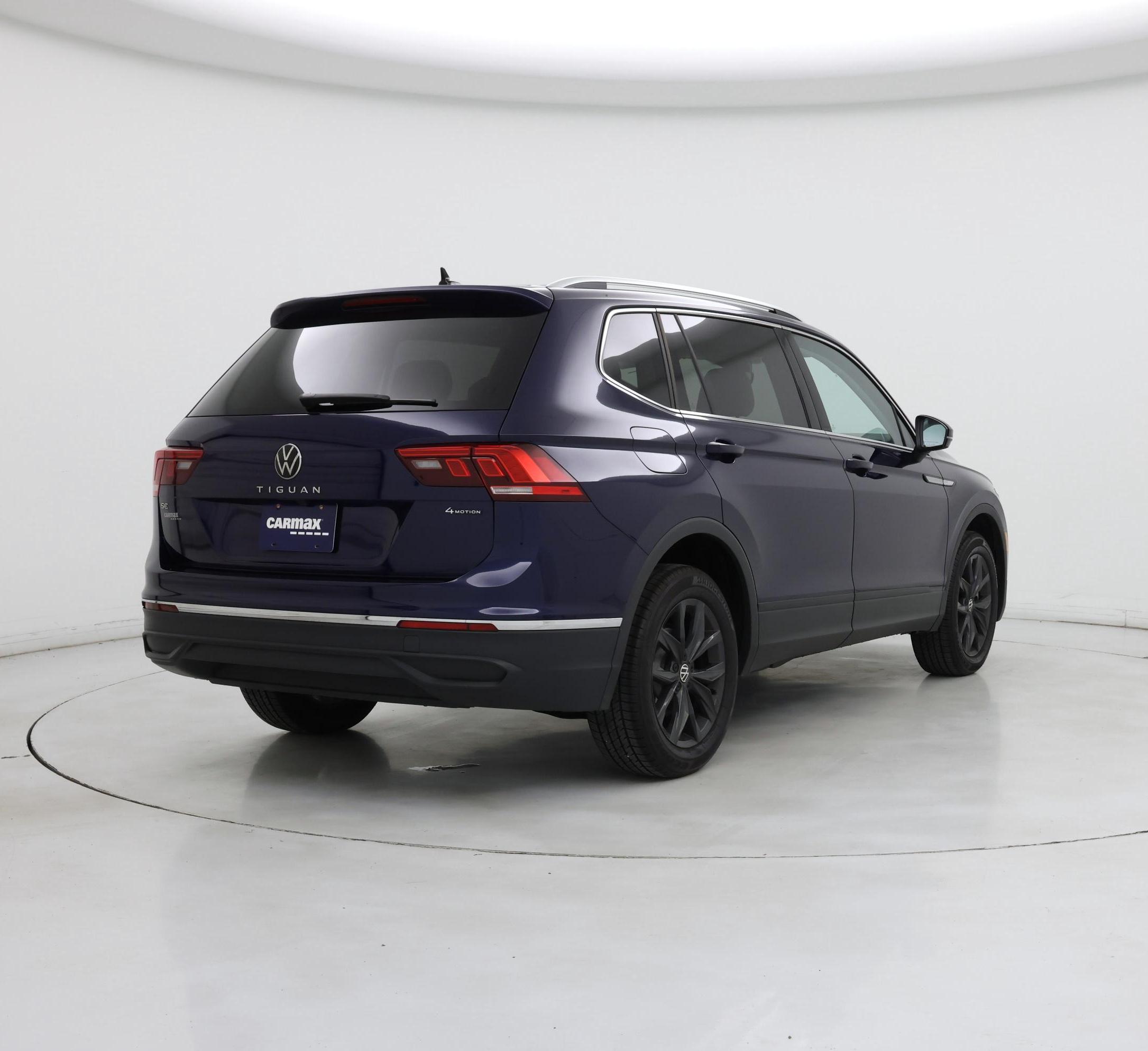 Thumbnail: 2024 Volkswagen Tiguan - 8