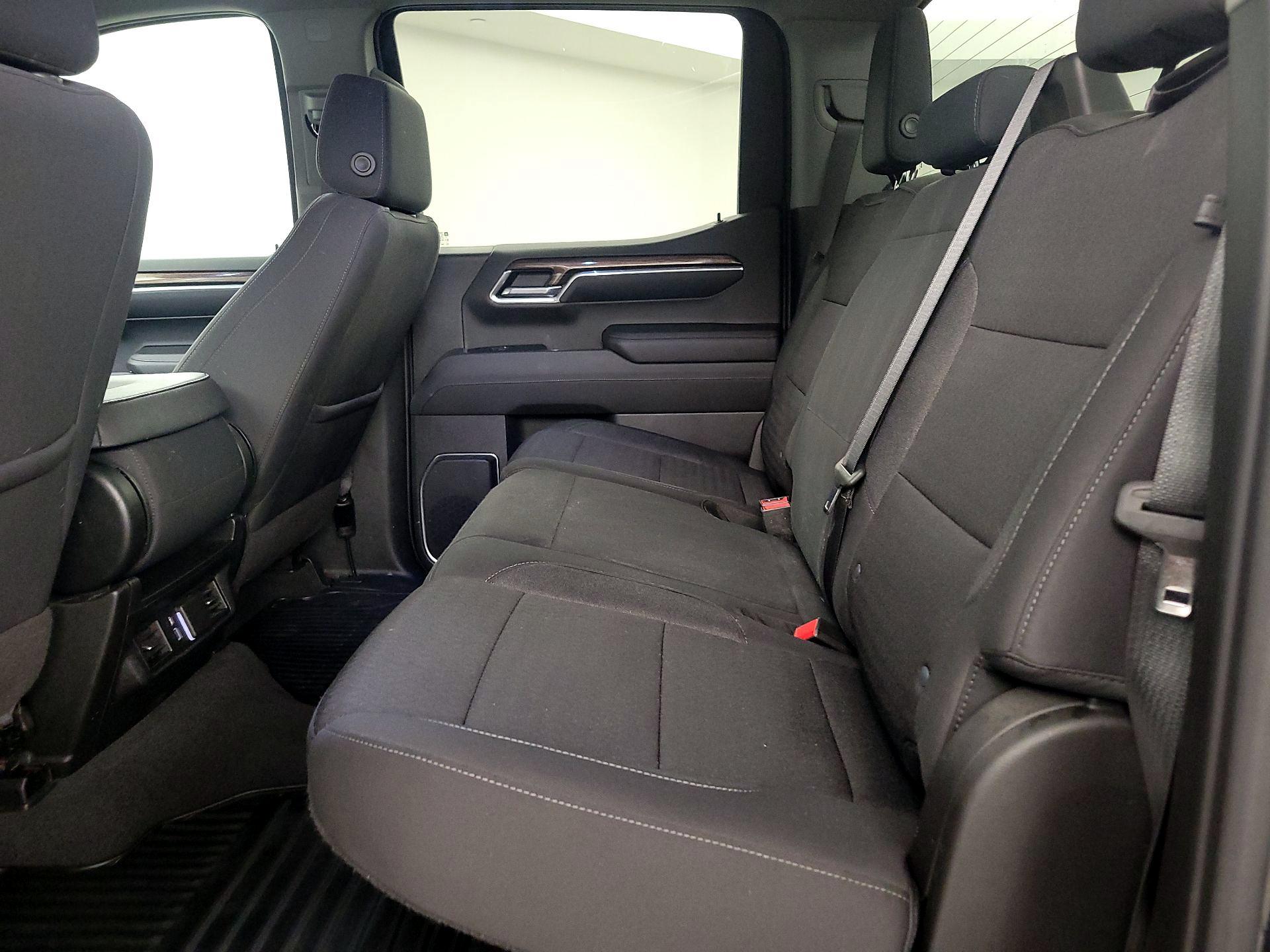 Thumbnail: 2022 Chevrolet Silverado 1500 - 20