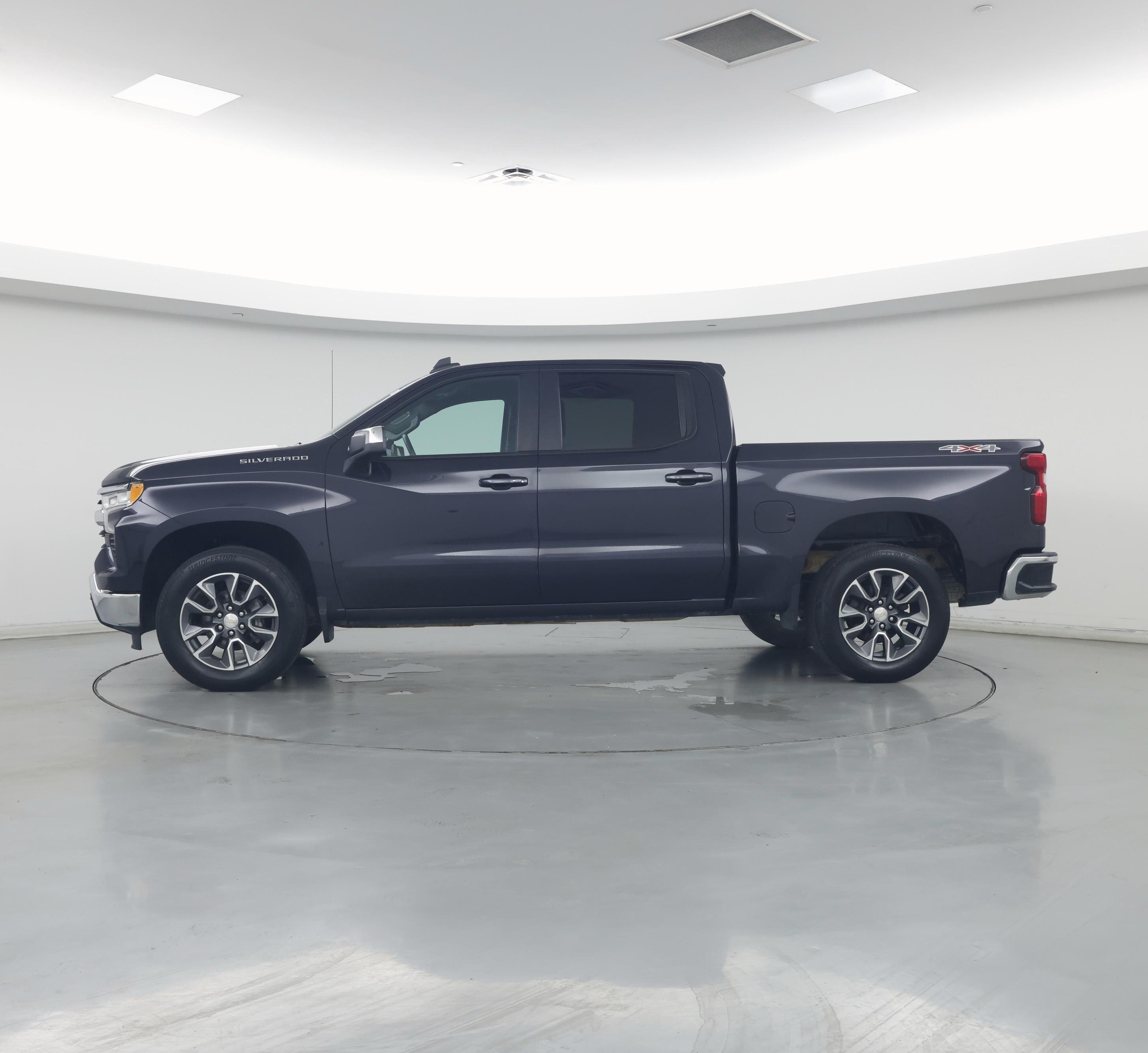 Thumbnail: 2022 Chevrolet Silverado 1500 - 3